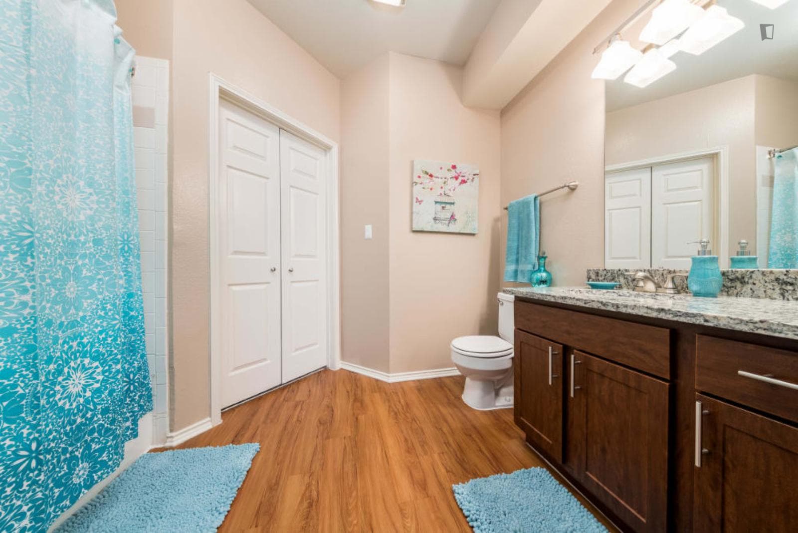 Property photo thumbnail