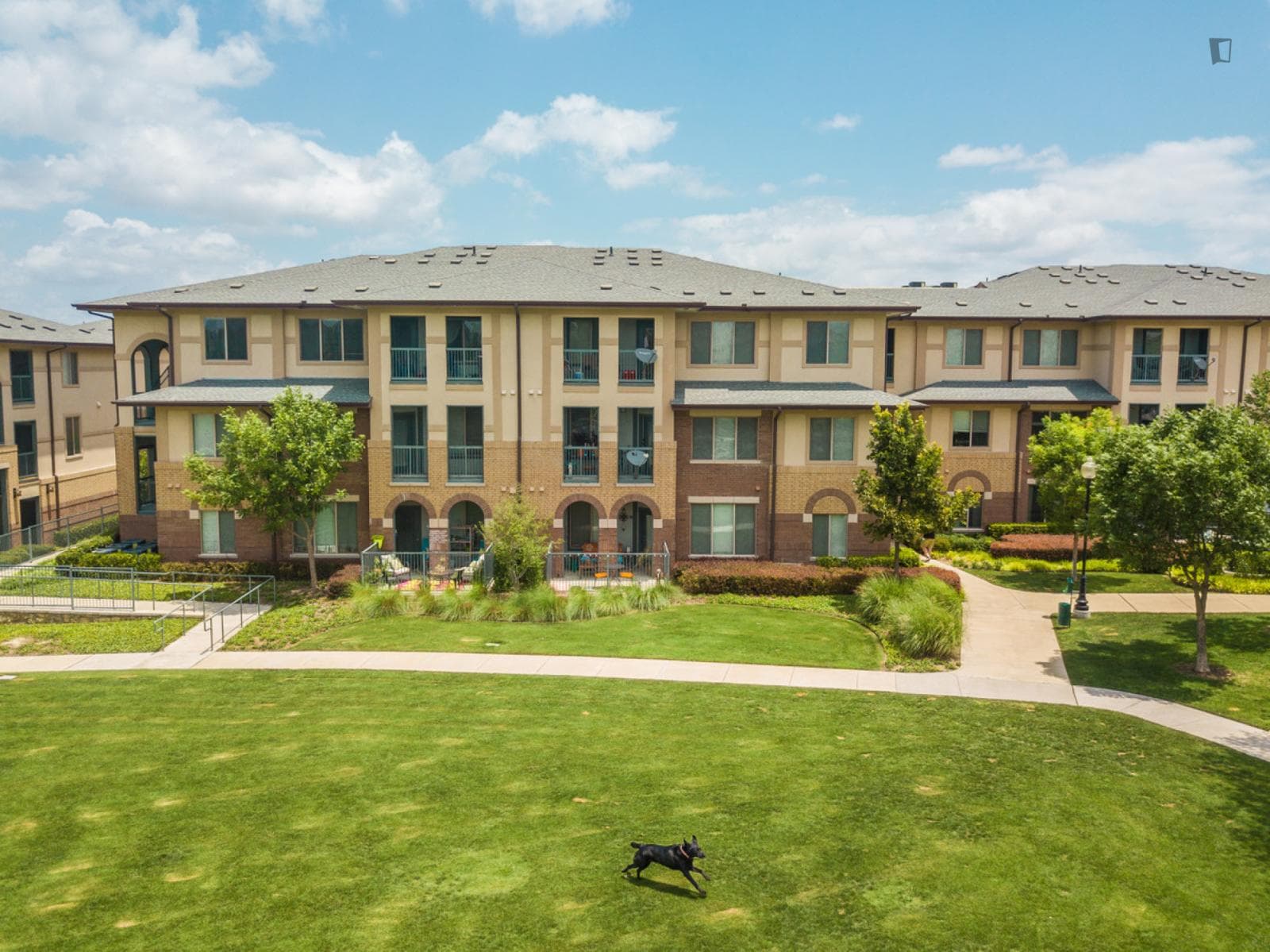 Property photo thumbnail