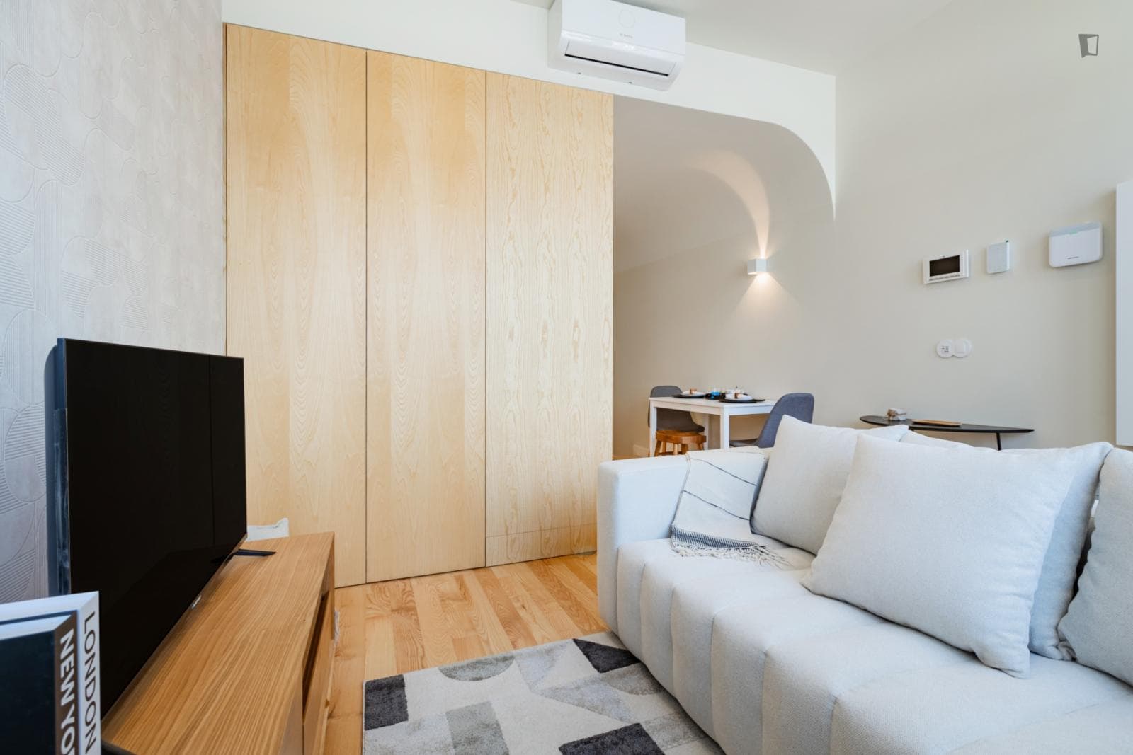 Property photo thumbnail