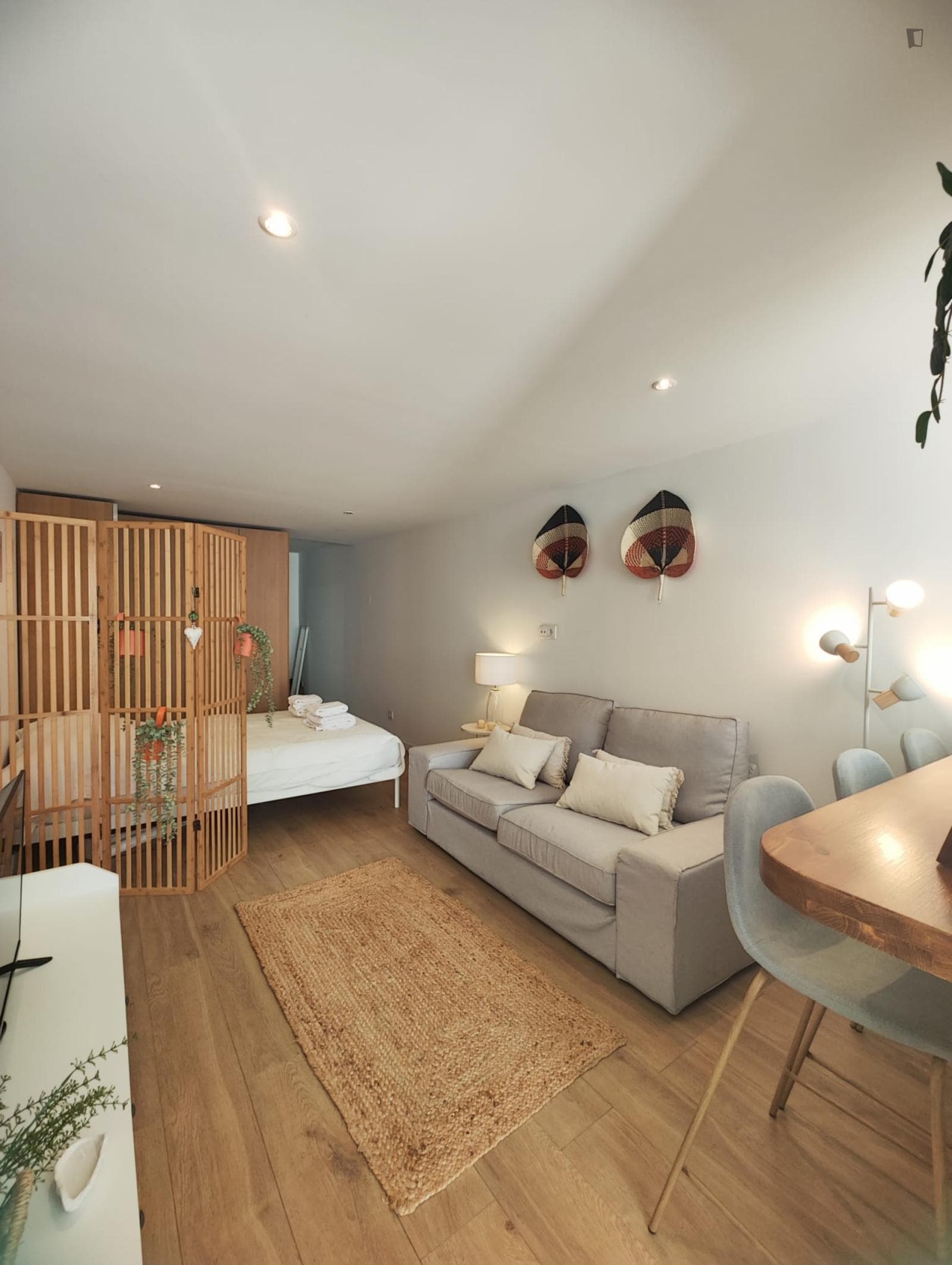 Lovely studio next to Jardim da Estrela photo 1