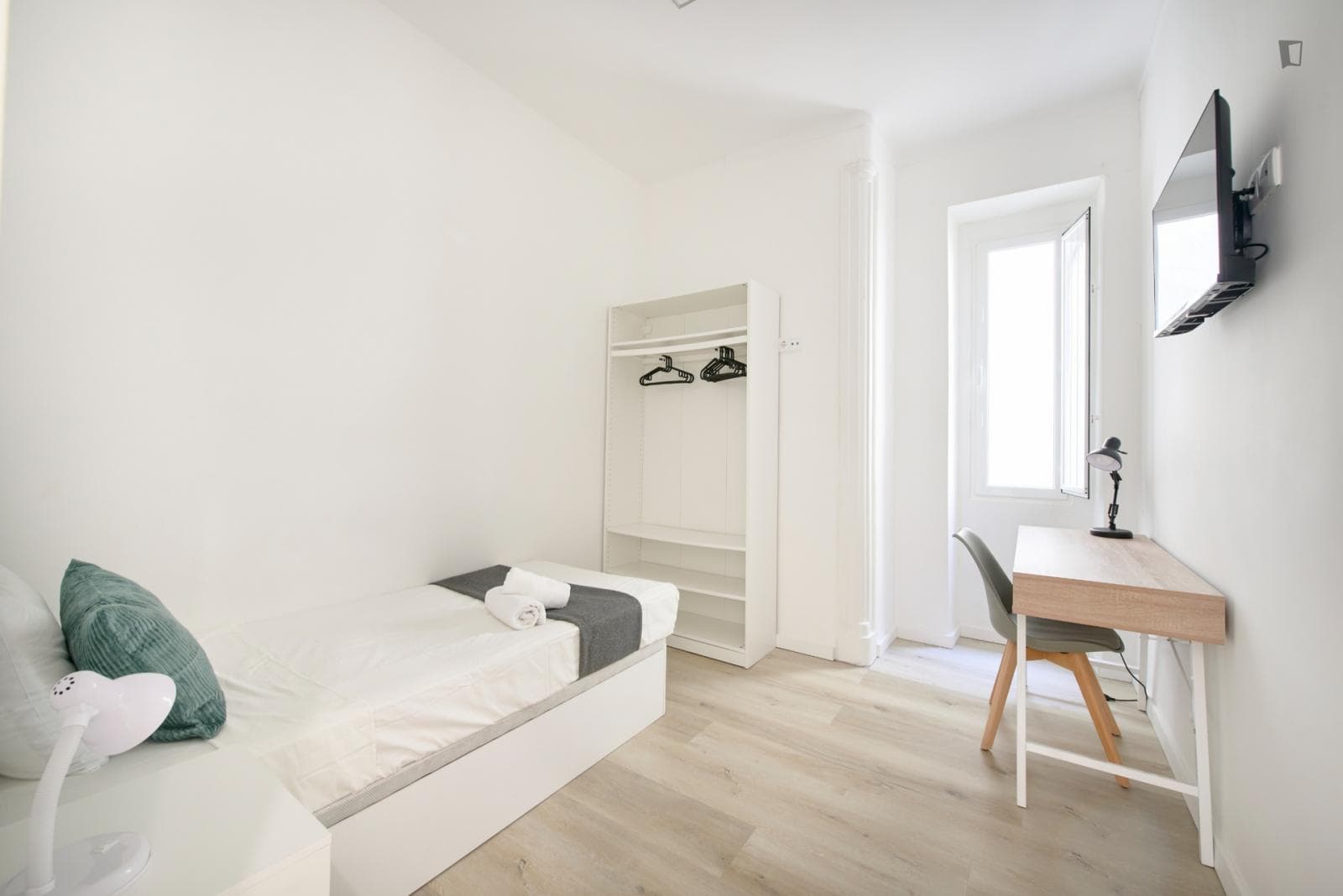 Property photo thumbnail