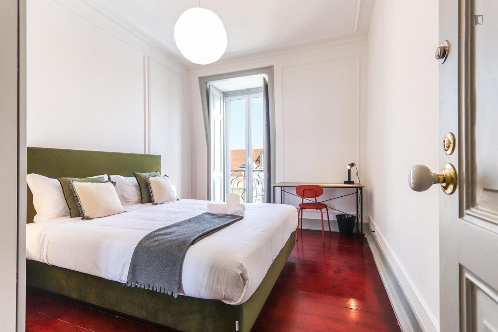 Nice Double Bedroom In Campo De Ourique photo 1
