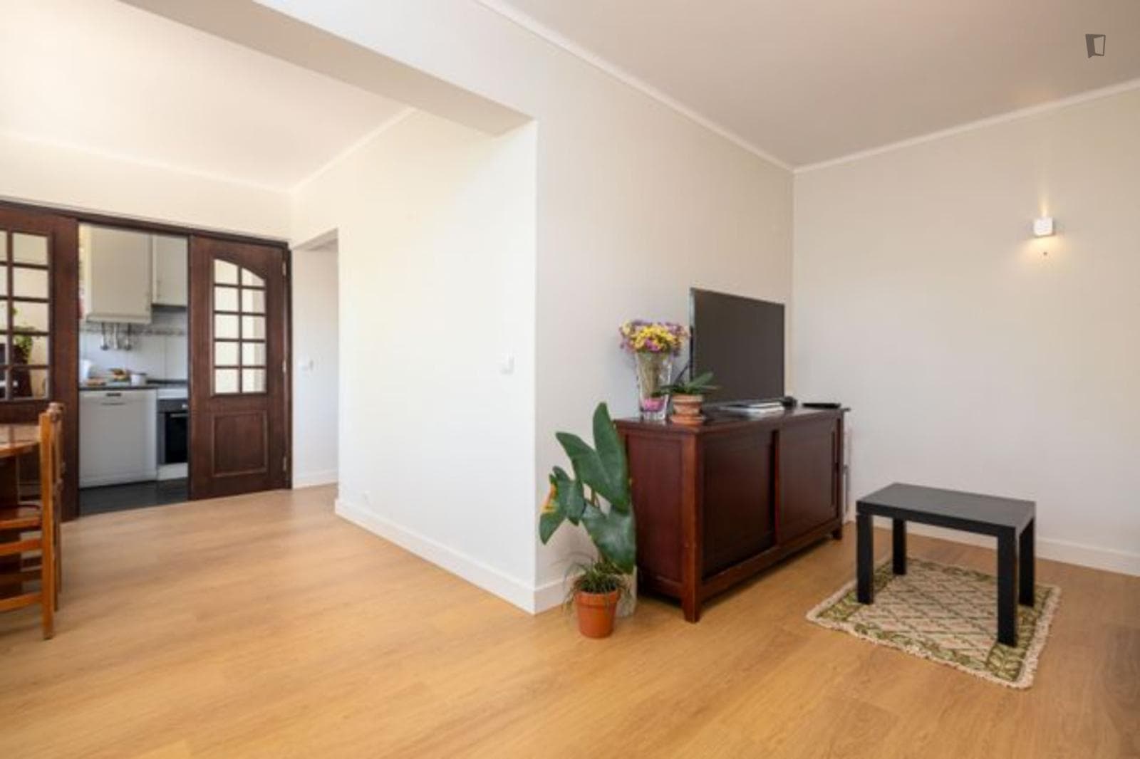 Welcoming 2-bedroom apartment in Carnide photo 1