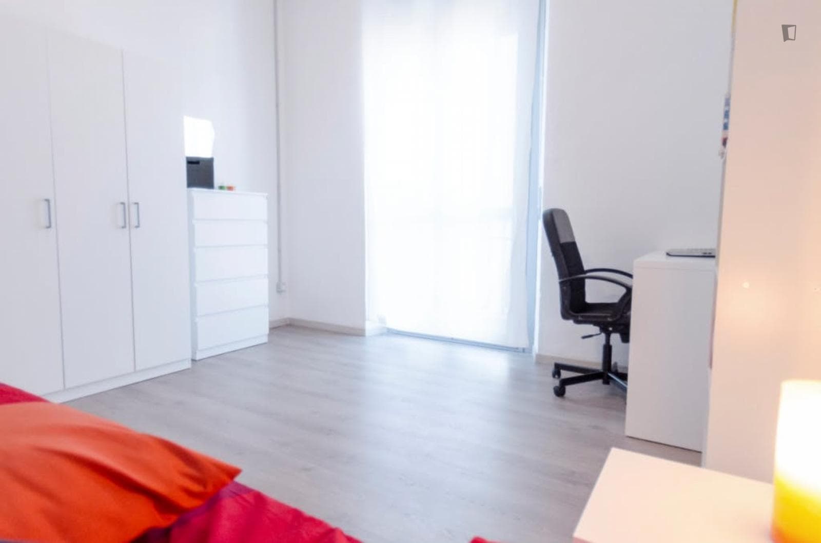 Single bedroom close to the School of Management and Economics photo 1