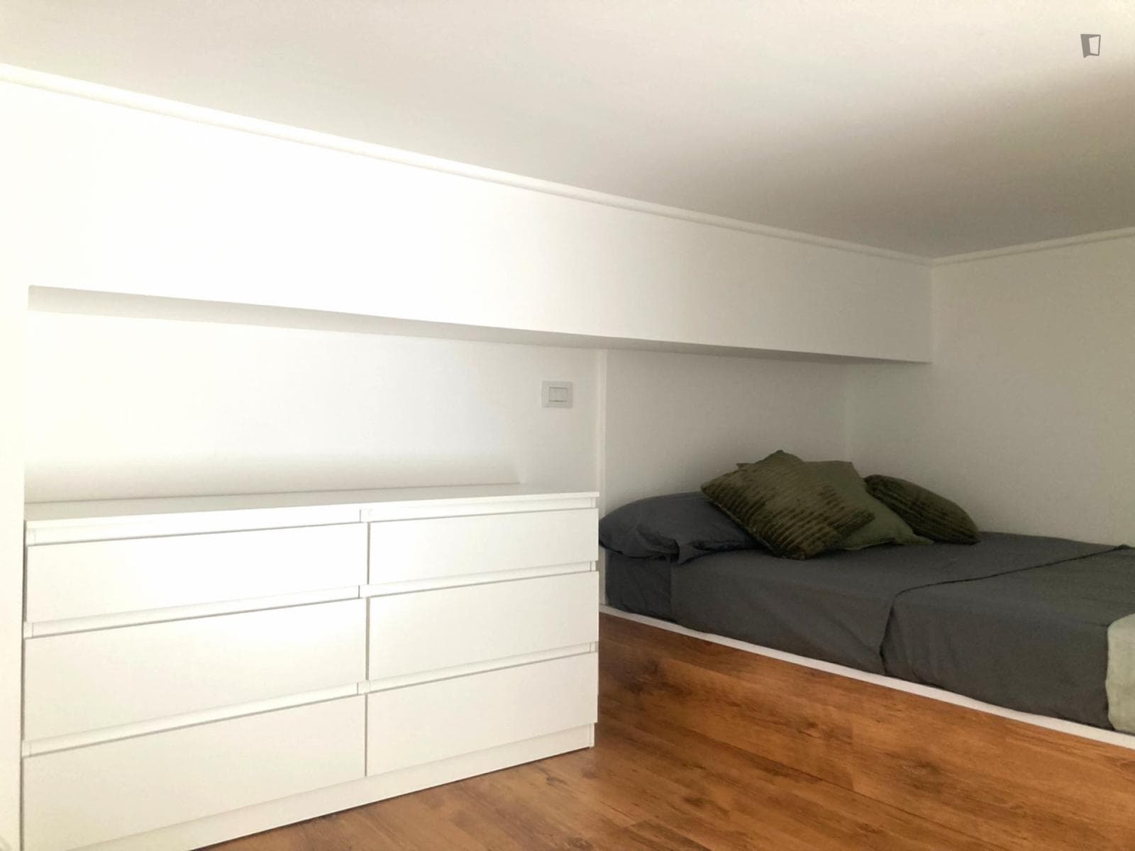 1-bedroom flat in Affori photo 1