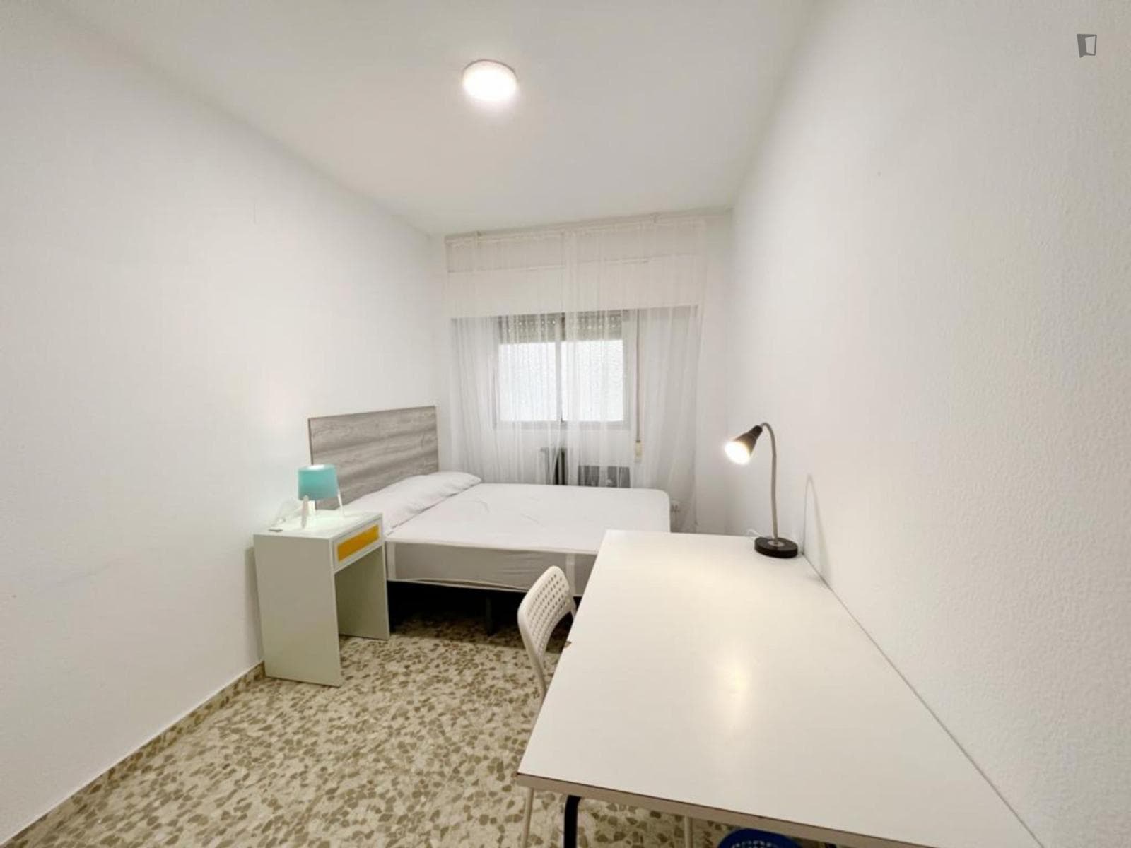 Cozy double bedroom close to the University of Granada photo 1