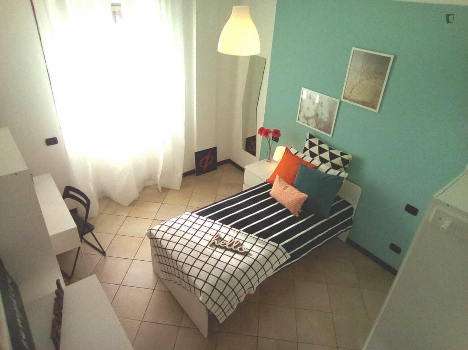 Colourful single bedroom near the San Faustino metro photo 1