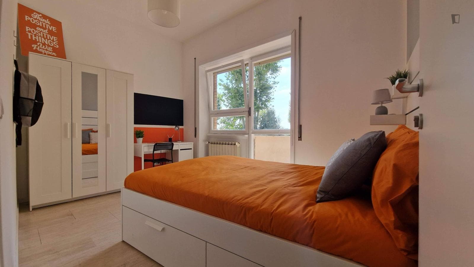 Comfy double bedroom in Portuense photo 1