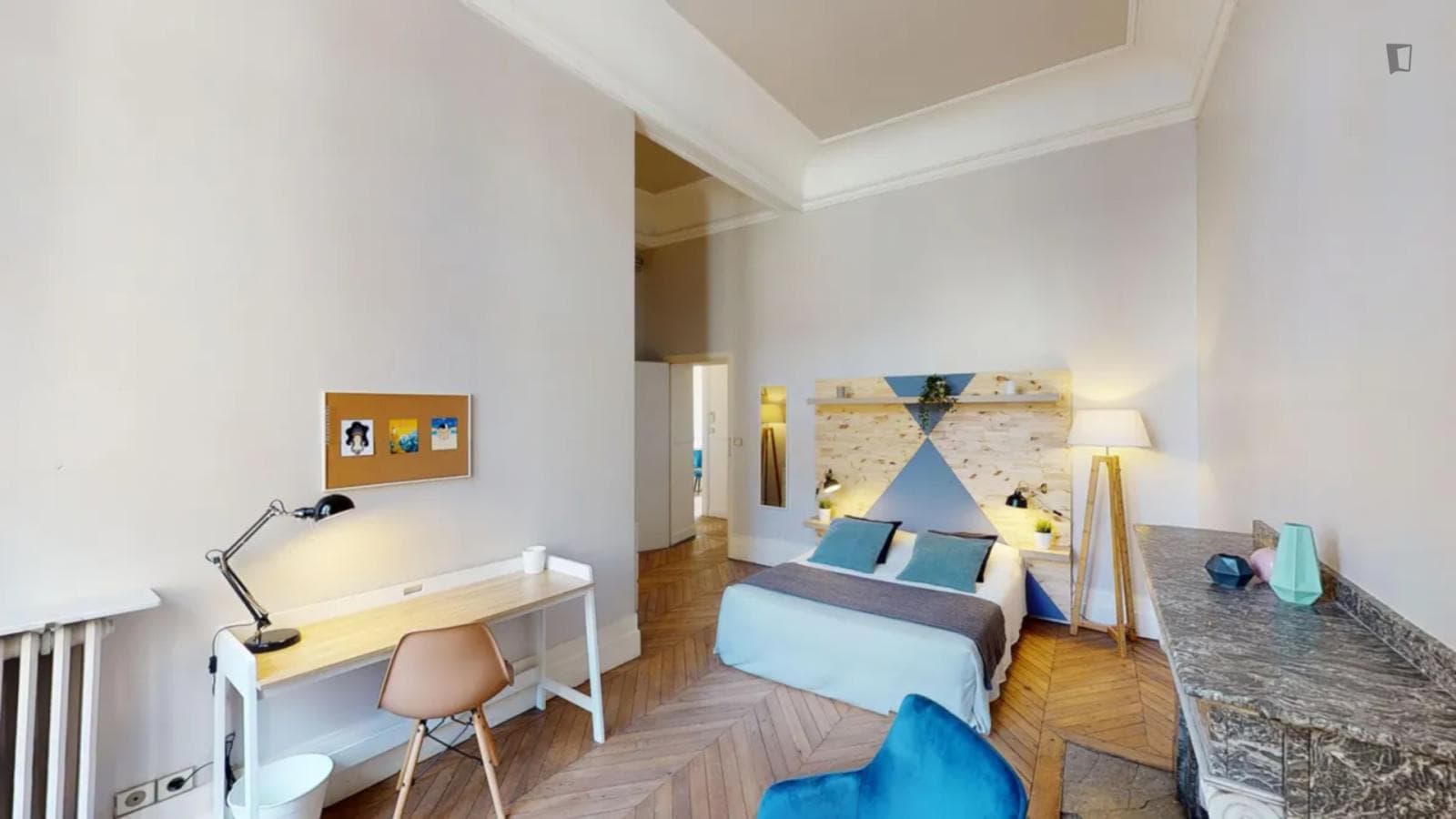 Property photo thumbnail