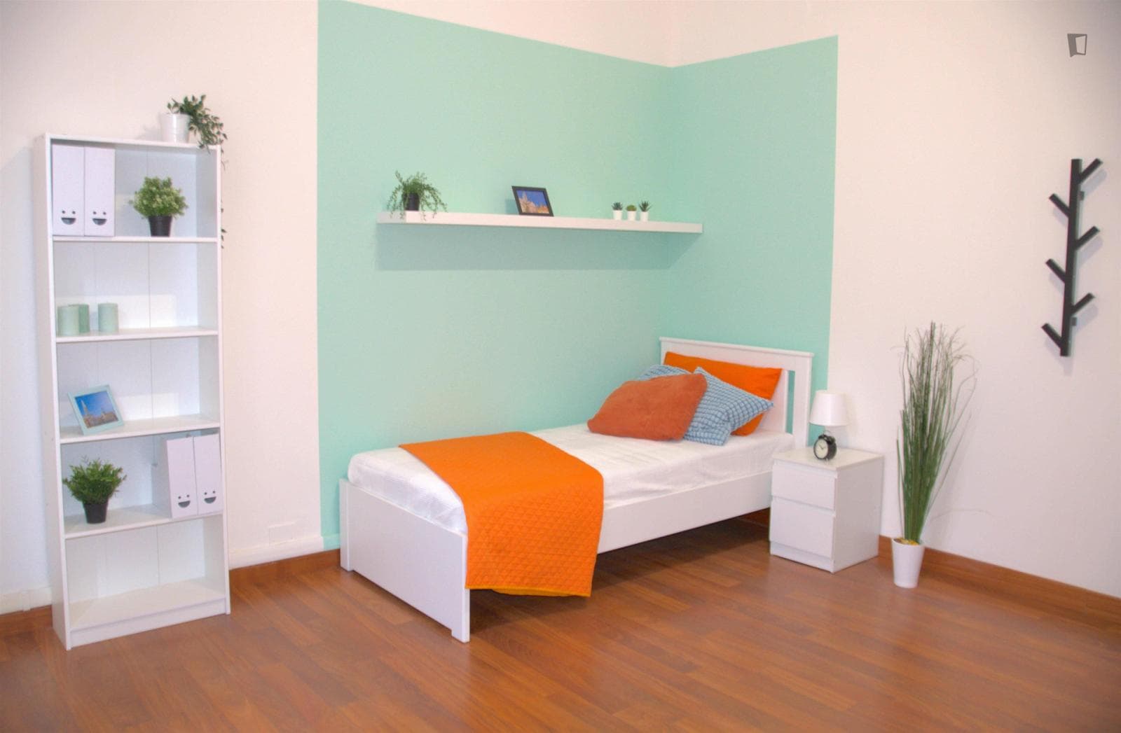 Spacious single bedroom in the centre of Modena photo 1