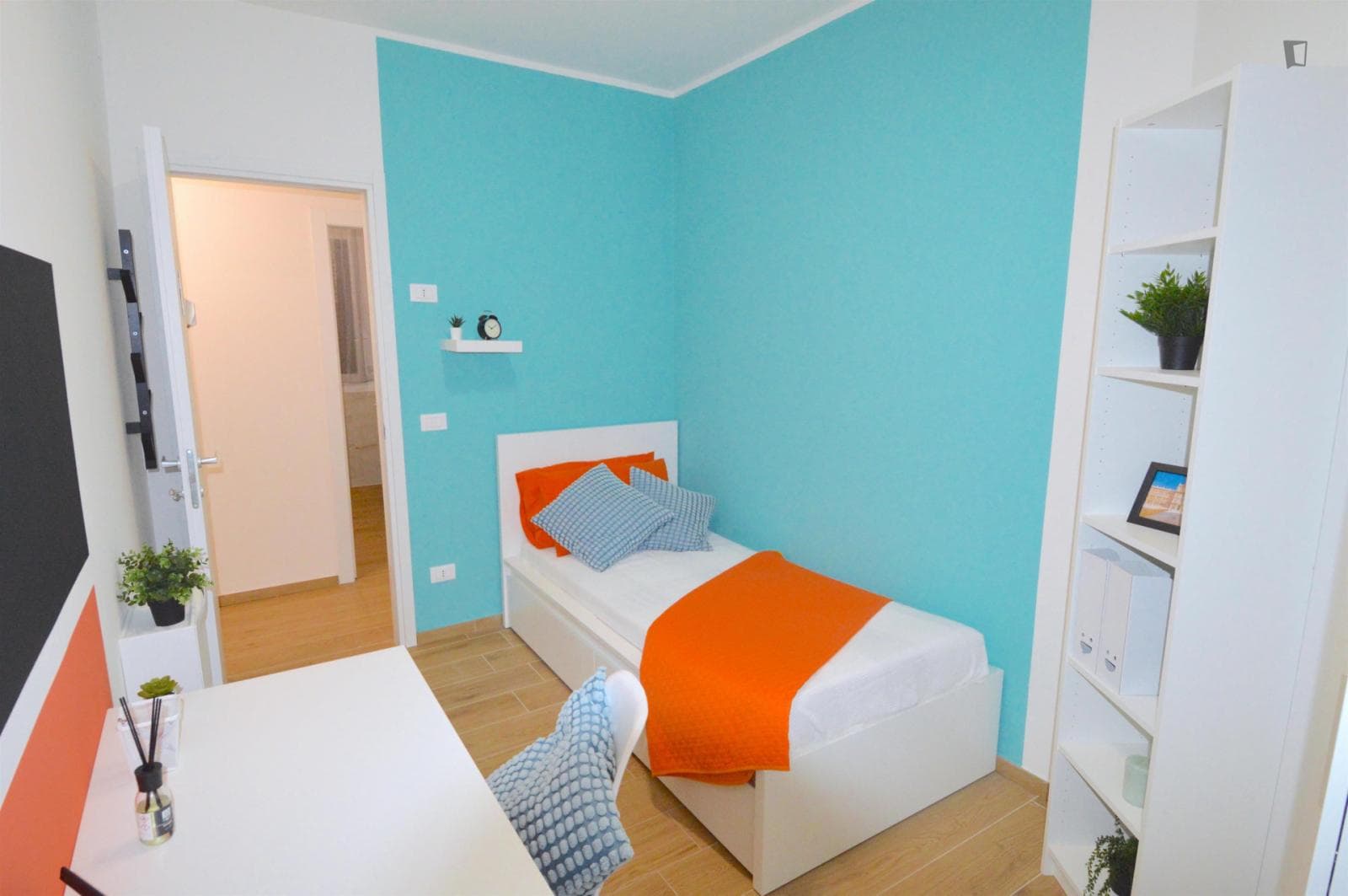 Very cute single bedroom near Parco della Resistenza photo 1