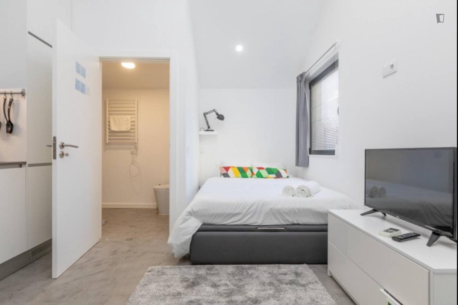 Cheerful Studio close to Aveiro University photo 1