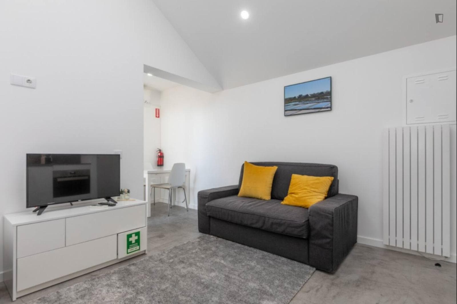 Property photo thumbnail