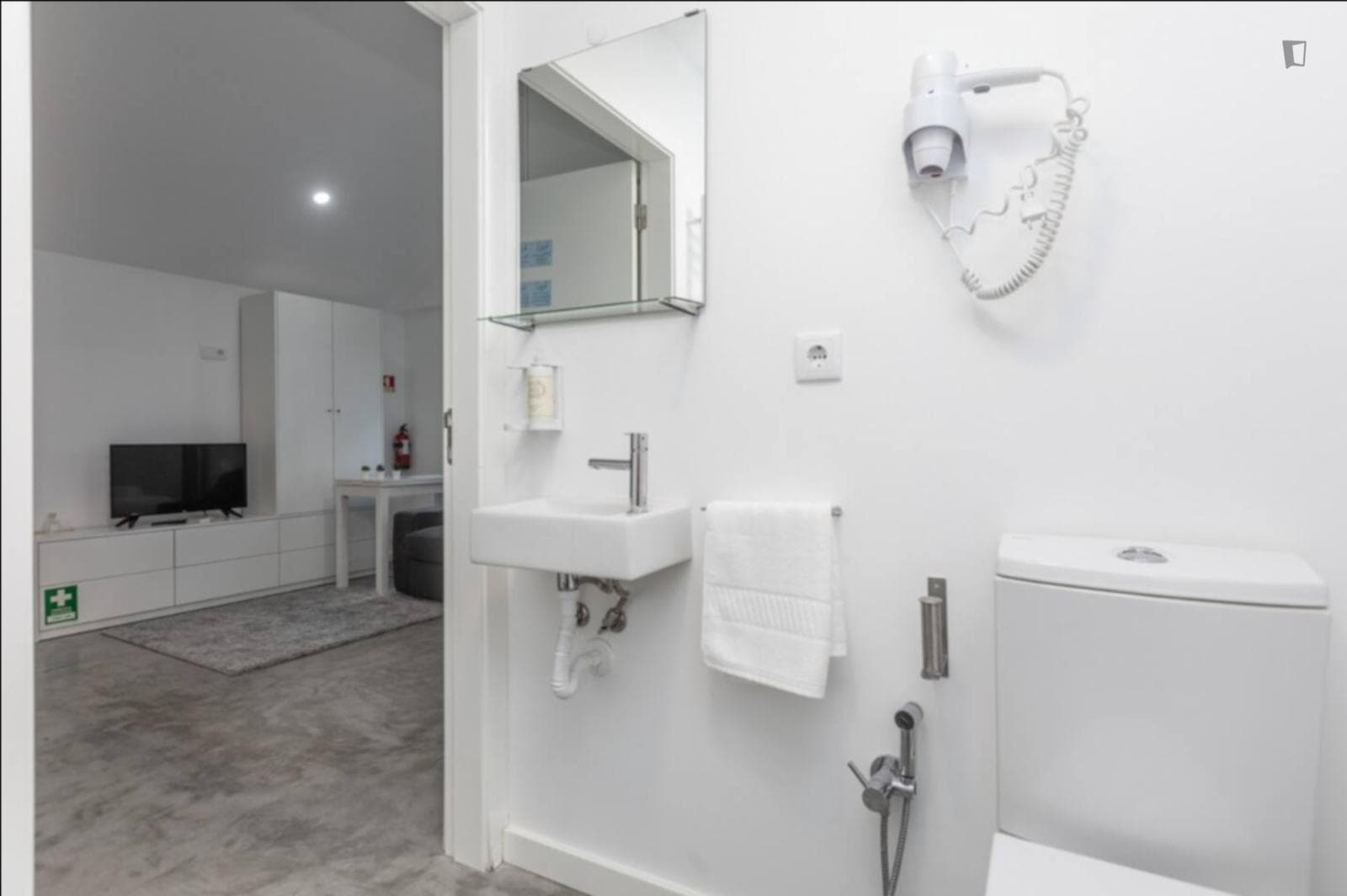 Property photo thumbnail