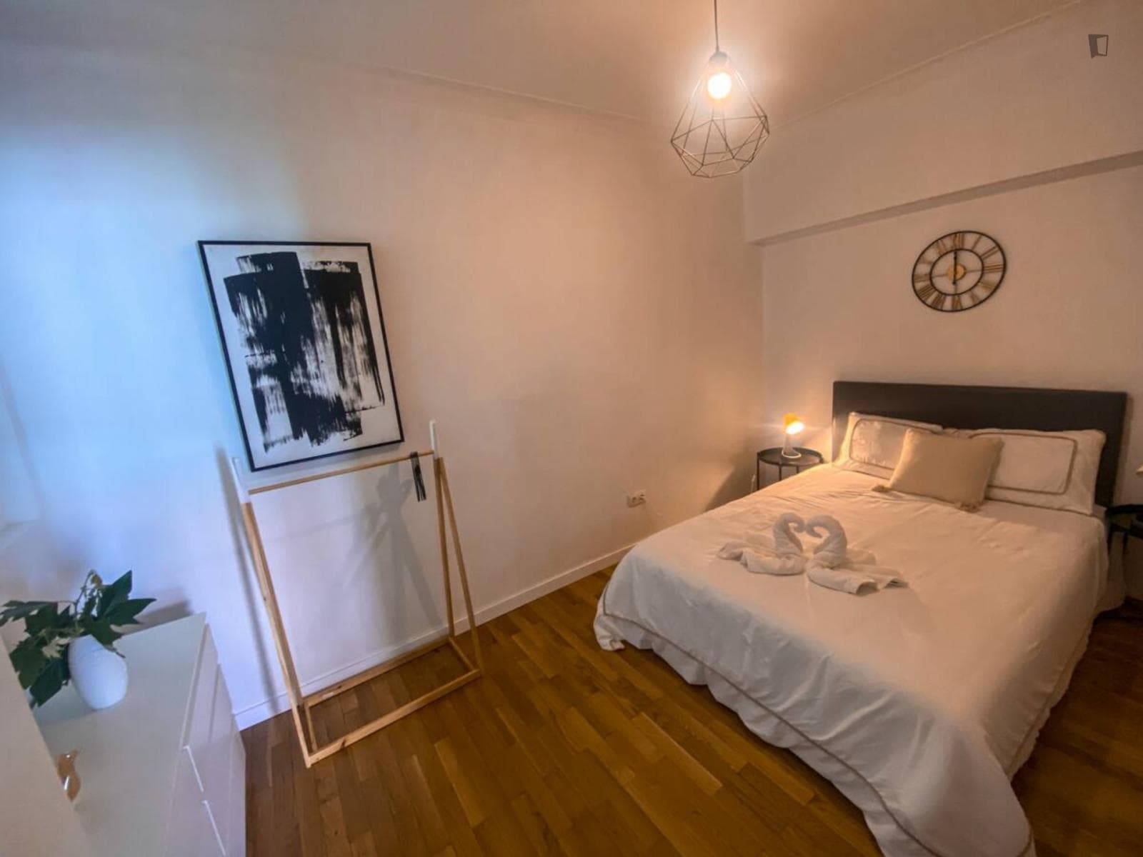 Comfy double bedroom in Bonfim neighbourhood photo 1