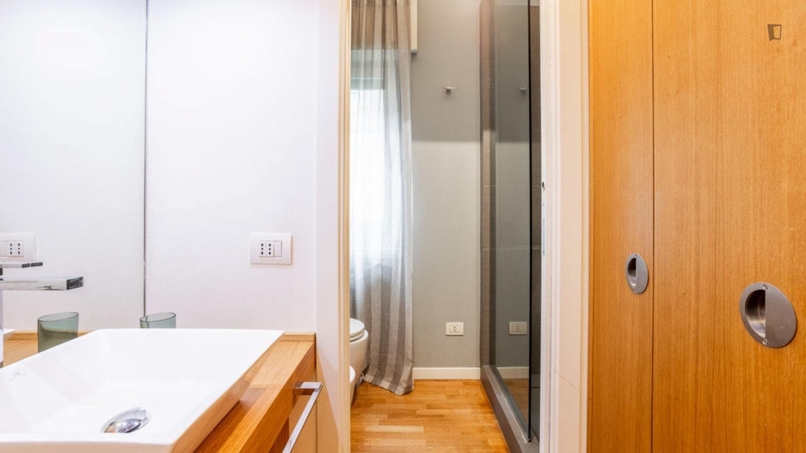 Elegant 1-bedroom apartment in Niguarda photo 1