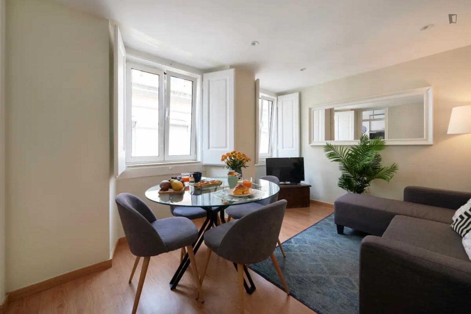 Property photo thumbnail