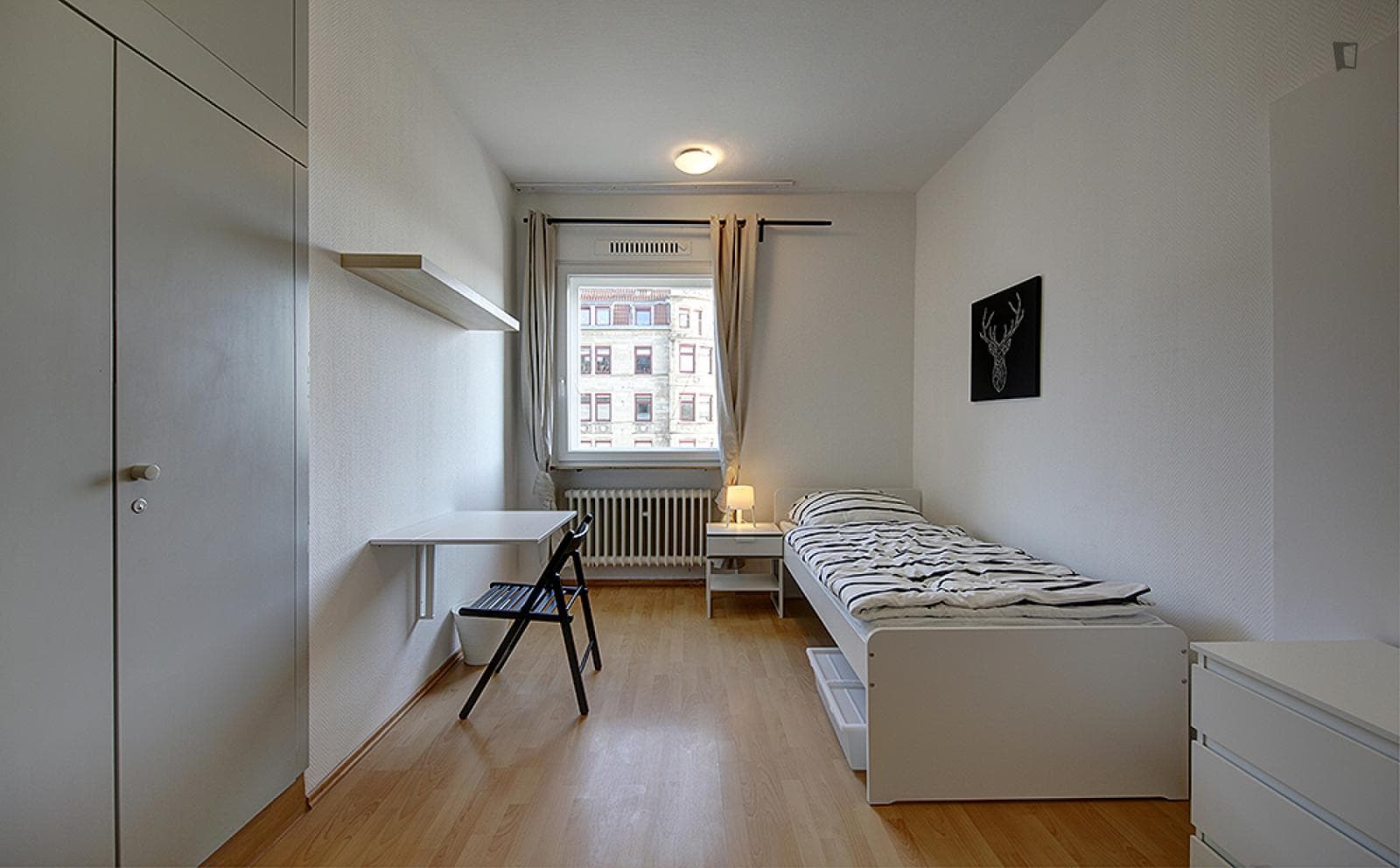 Welcoming single bedroom near the Mercedesstraße metro photo 1