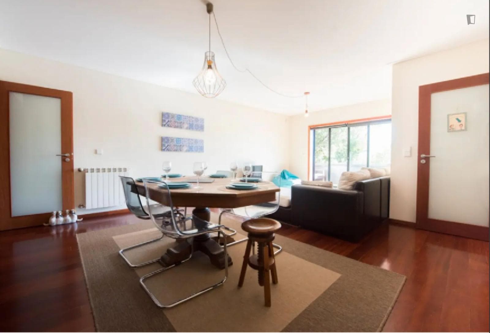 Modern 3 Bedroom Apartment close to Freixo Bridge photo 1