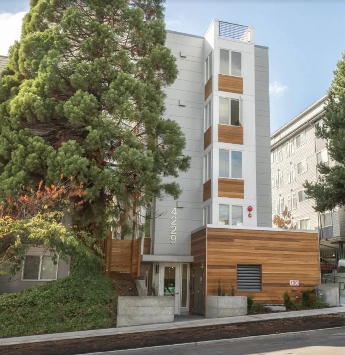 Property photo thumbnail