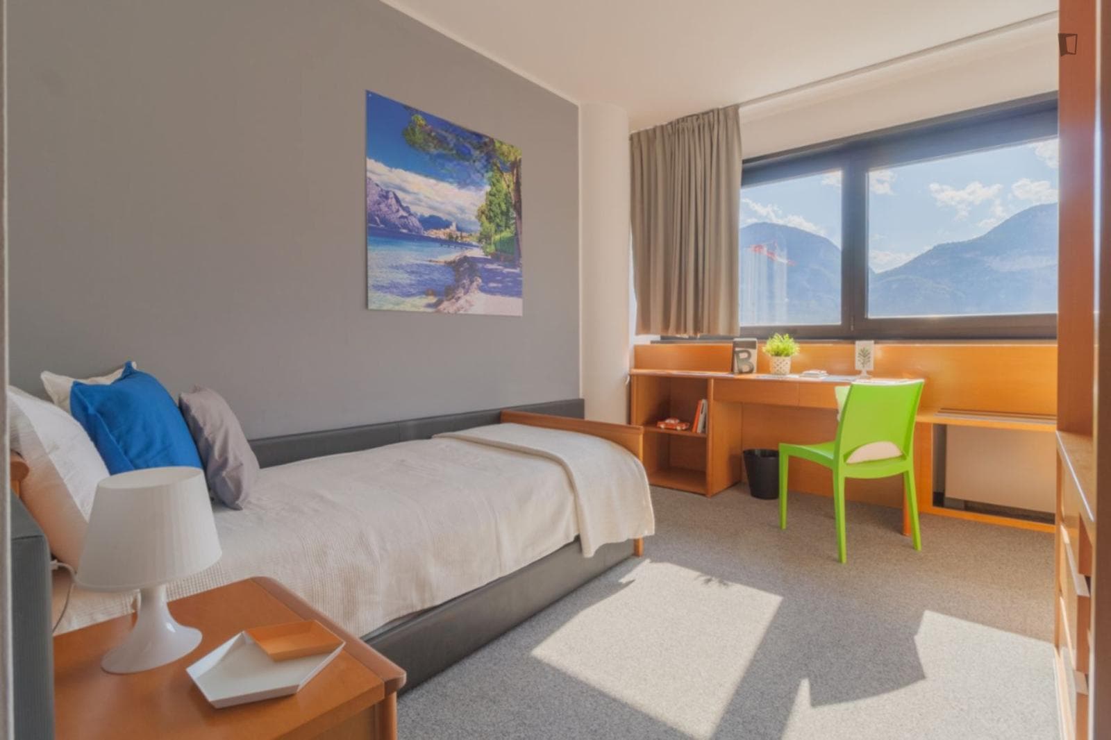Property photo thumbnail