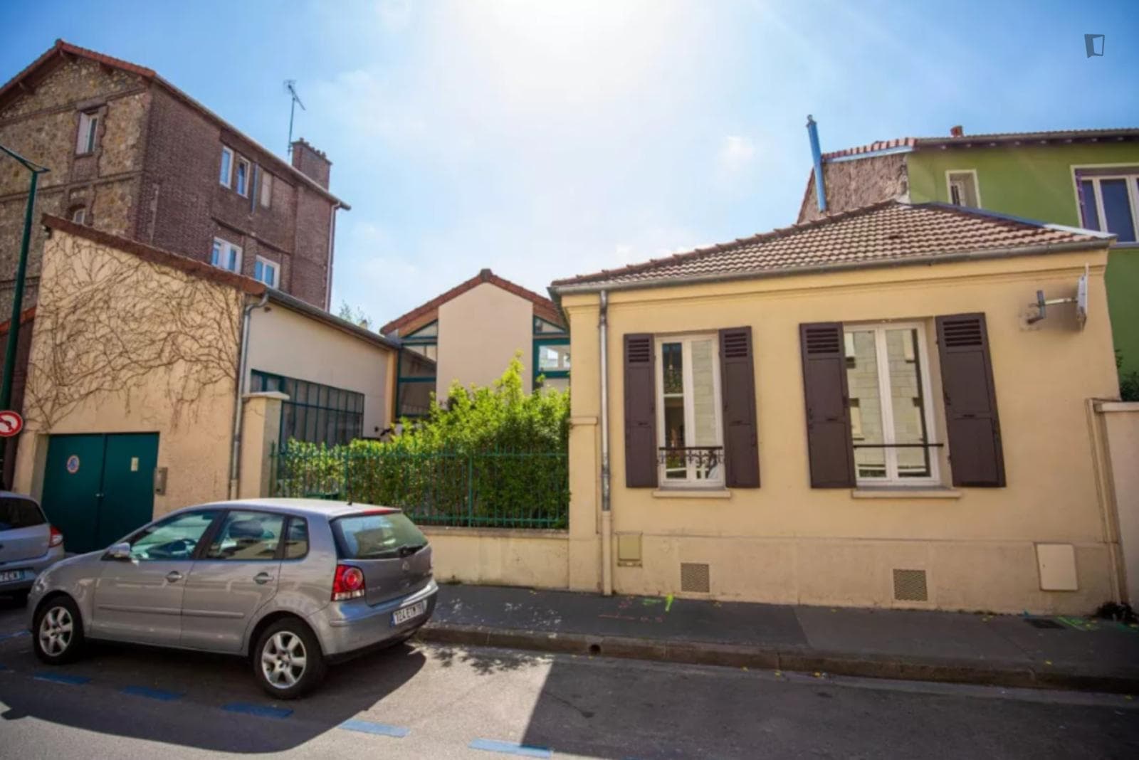 Property photo thumbnail