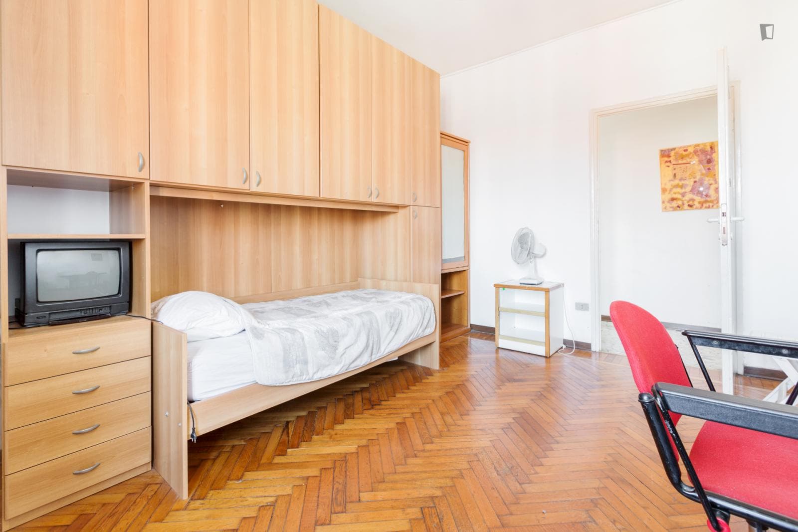 Cosy single bedroom in Lodi - Brenta photo 1
