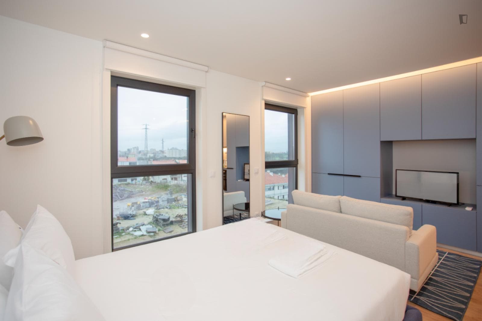 Property photo thumbnail