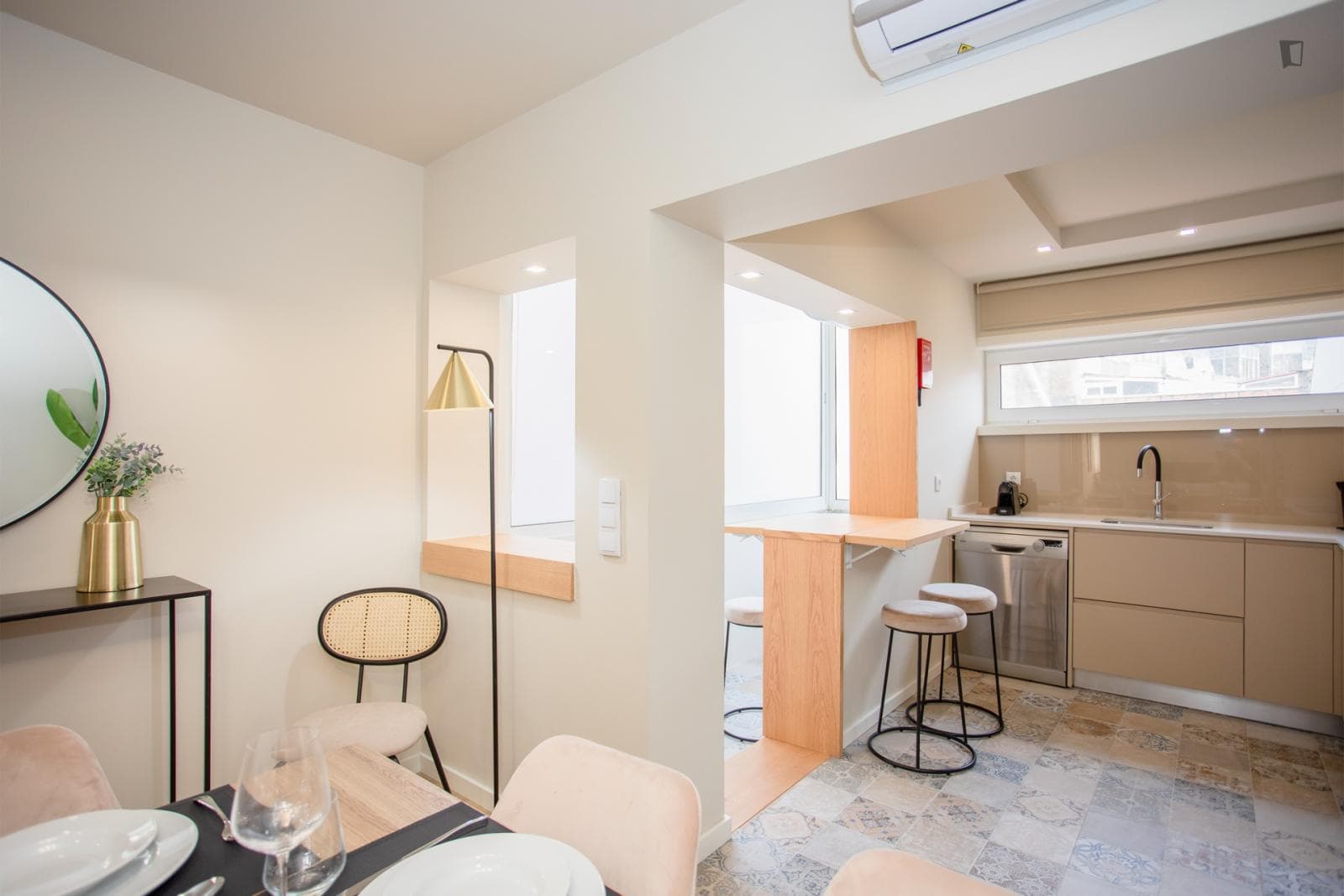 Gorgeous 3_Bedrooms Uptown Pearl Apartment photo 1