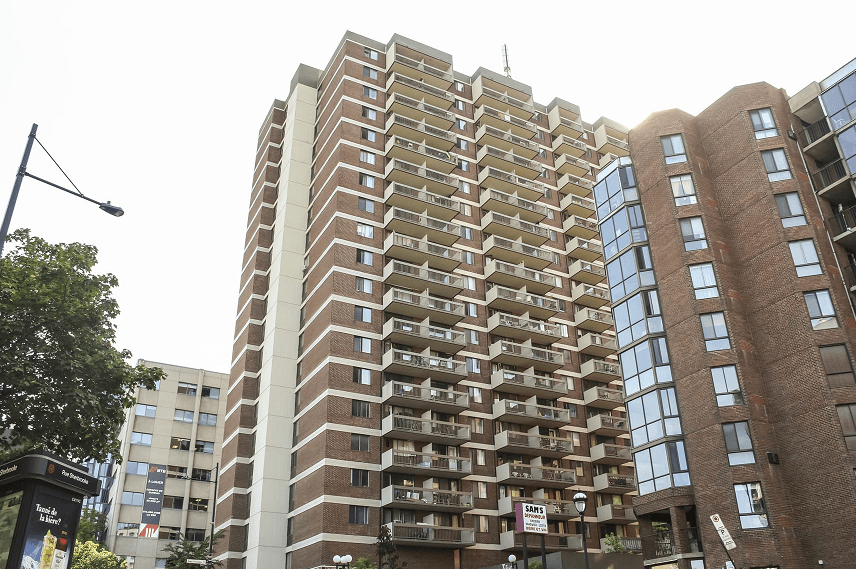 1025 Sherbrooke photo 1