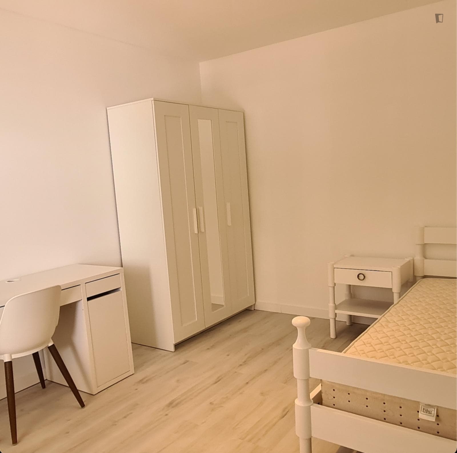 Elegant Single Bedroom close to Catholic University of Portuga photo 1