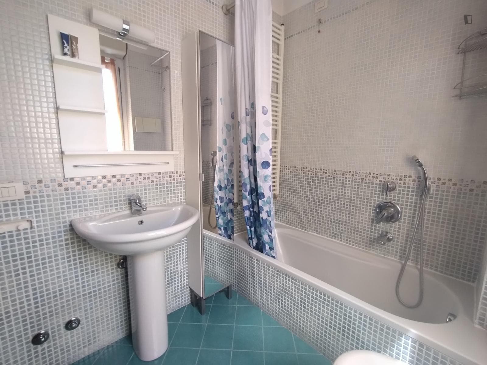 Lovely 1-bedroom flat in Zara area photo 1