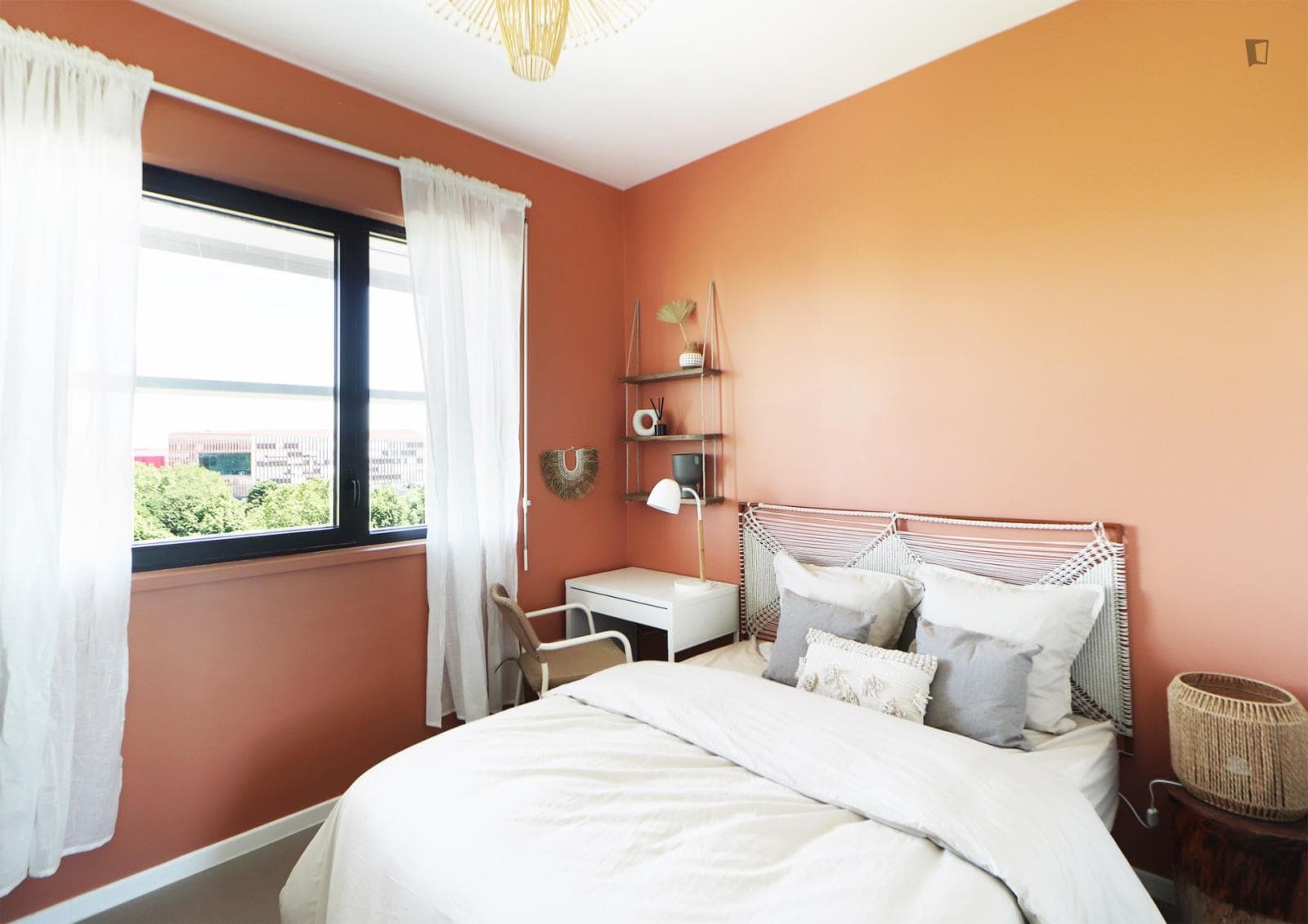 Unique 10 m² bedroom at Rosa Parks, Paris photo 1