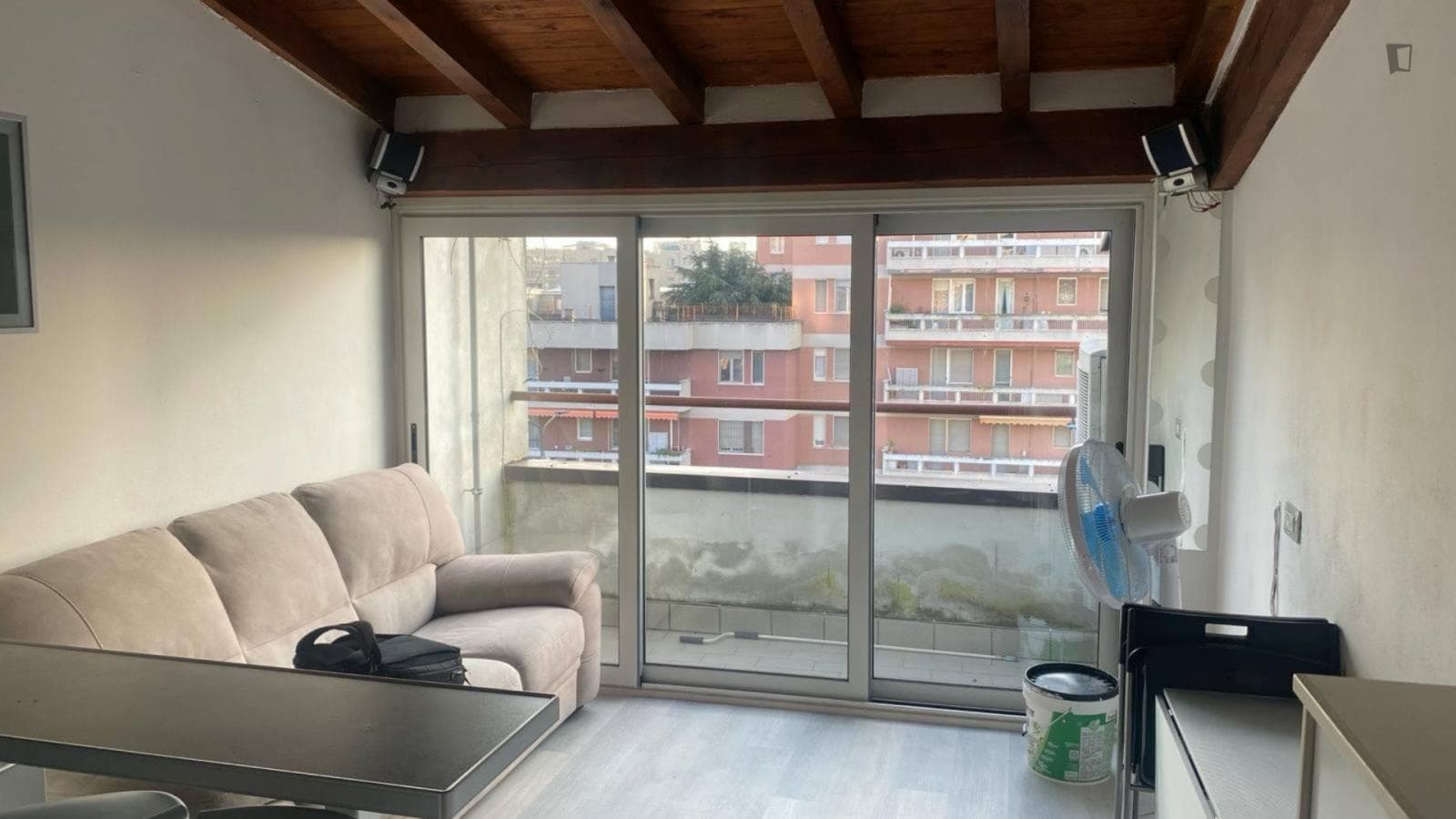 Appealing 1-bedroom apartment in Vigentino photo 1