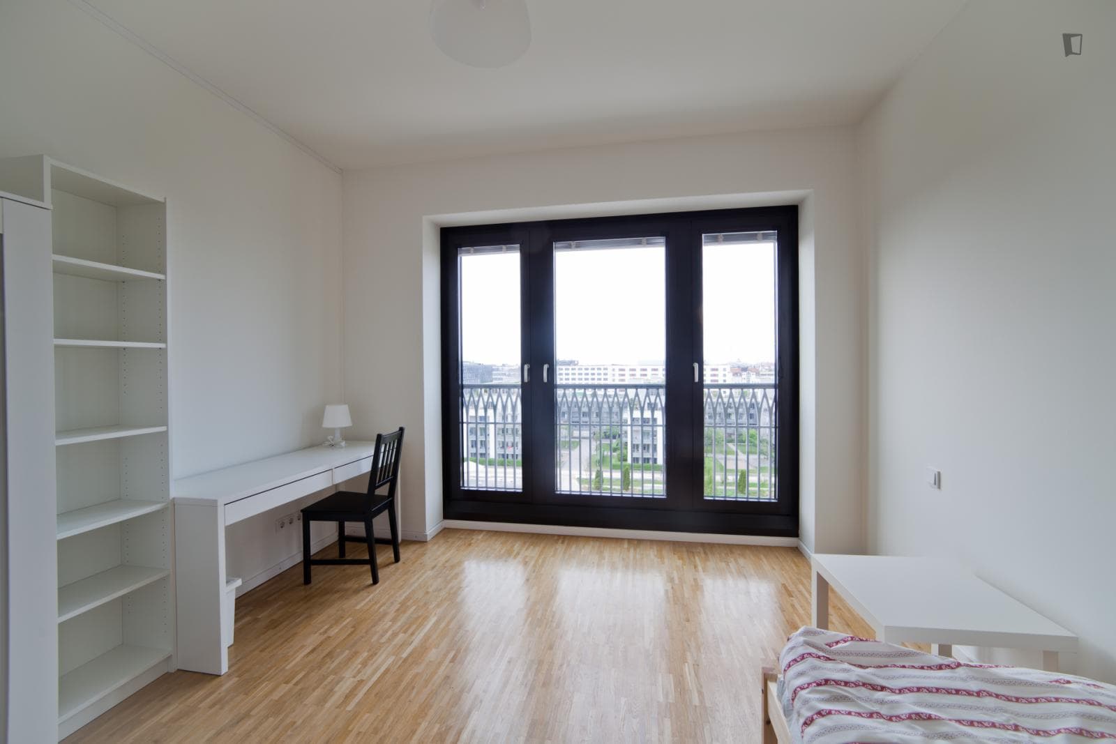 Sublime single bedroom in Neuhausen-Nymphenburg photo 1