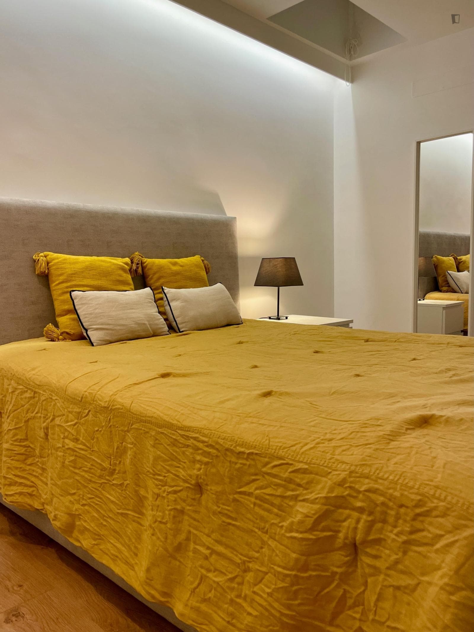 Charming flat in Porto's historic centre photo 1