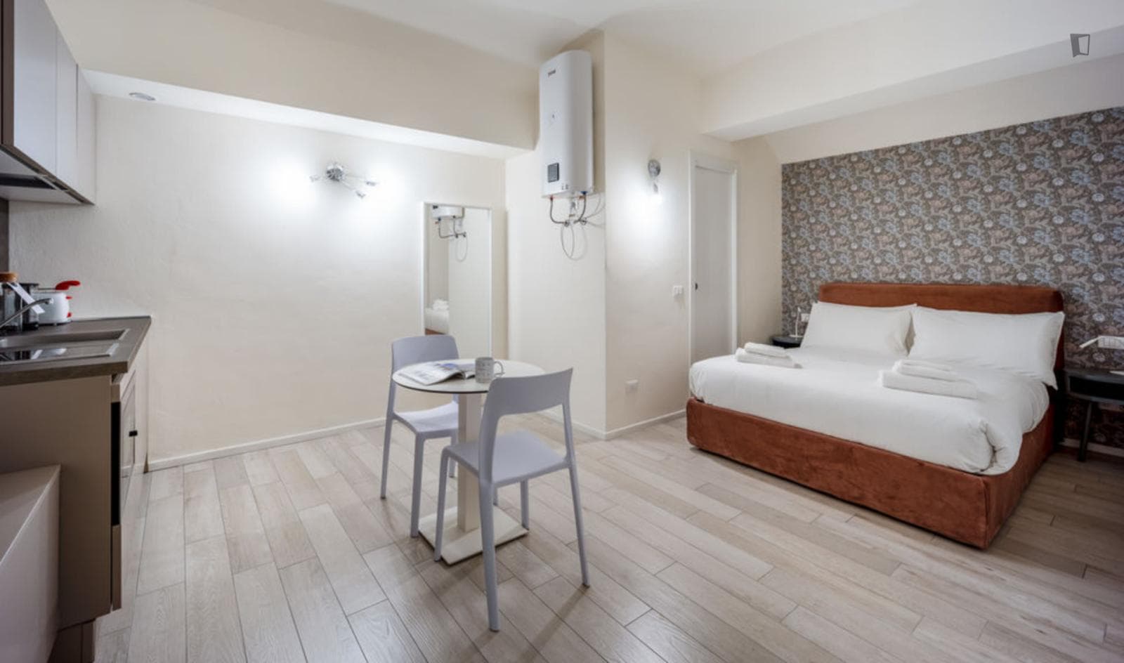 Elegant studio near the Parco Sempione photo 1