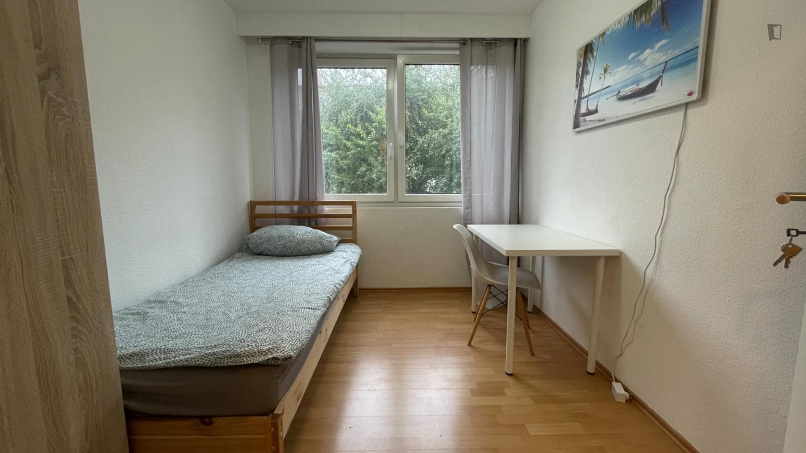 Property photo thumbnail