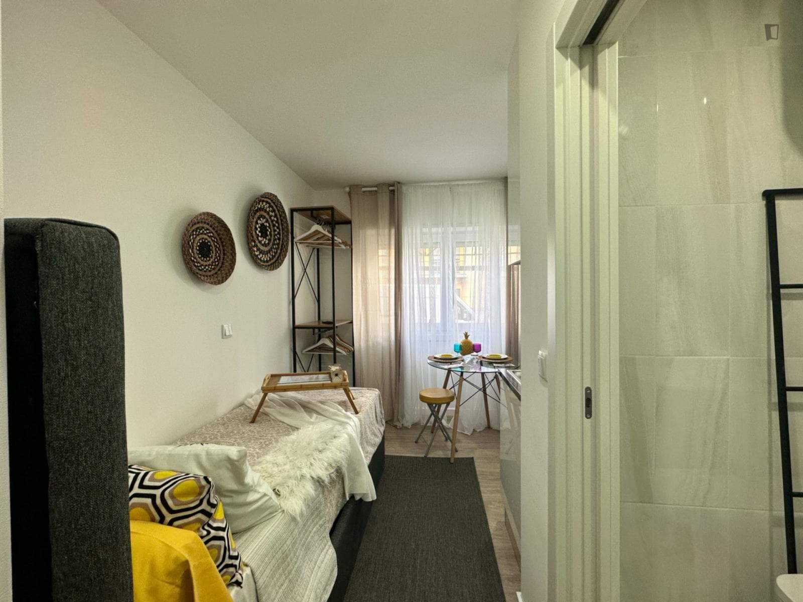 Lovely studio in Santo António dos Olivais area photo 1