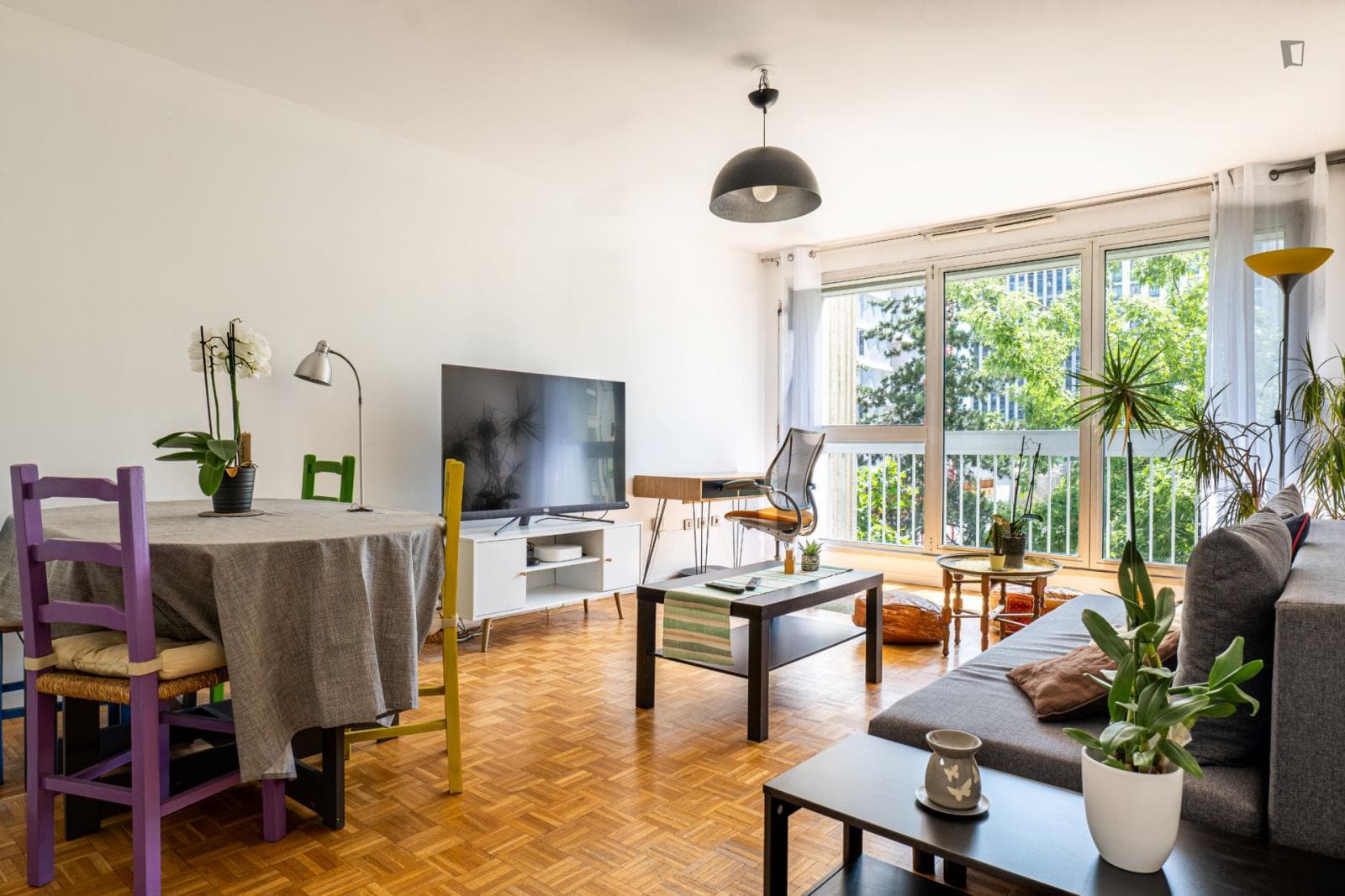 Very charming 1-bedroom apartment in Puteaux photo 1