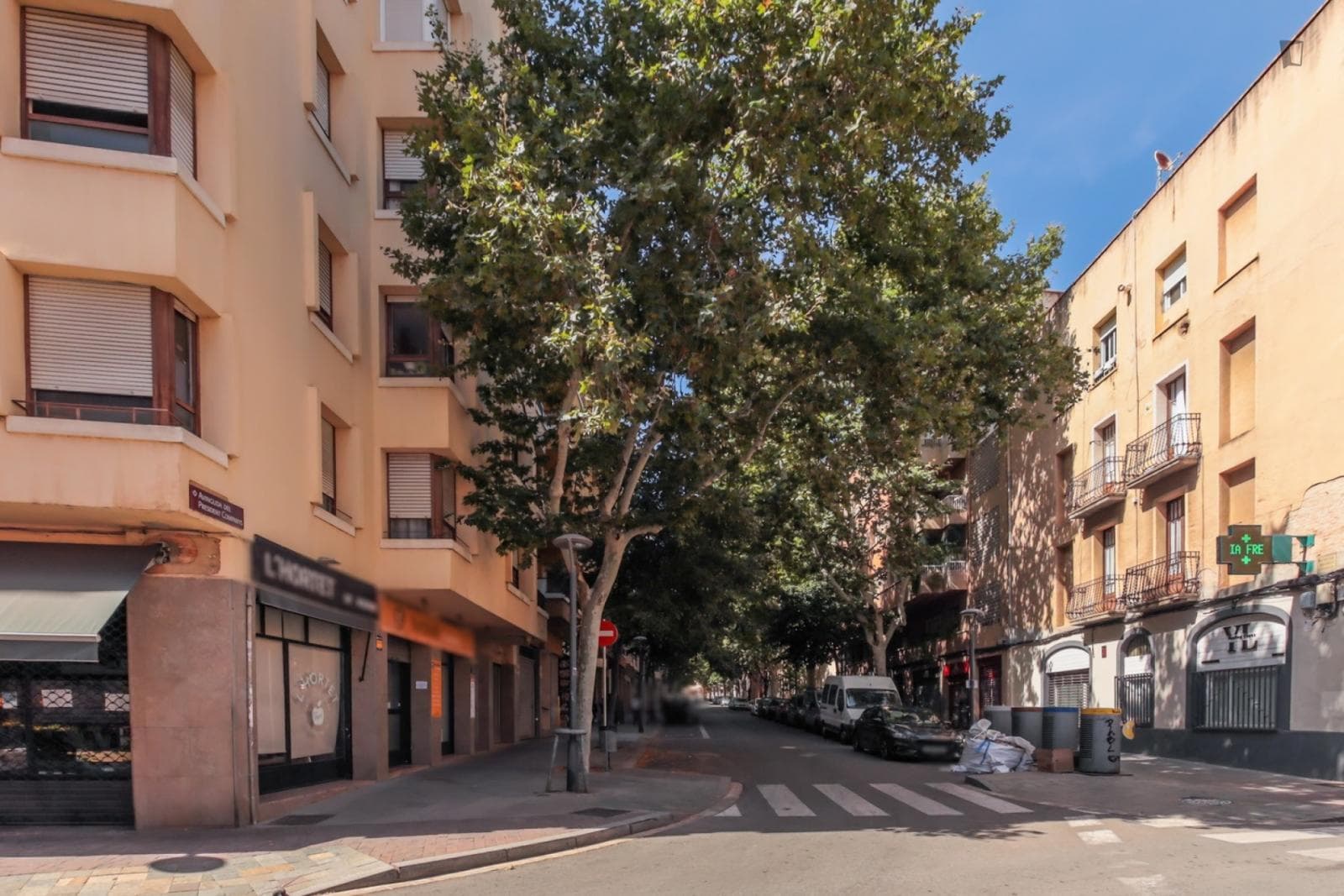 Property photo thumbnail