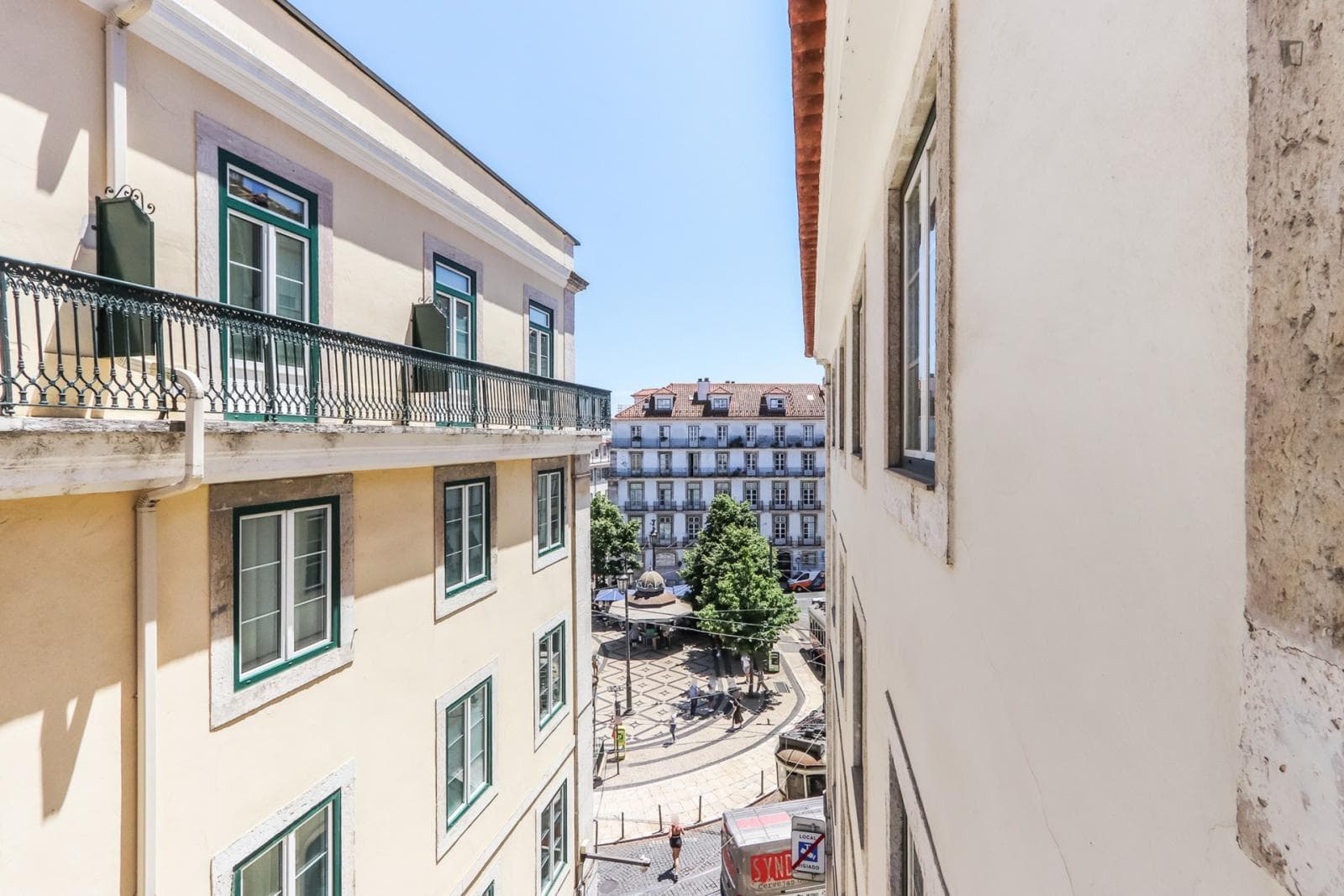 Property photo thumbnail
