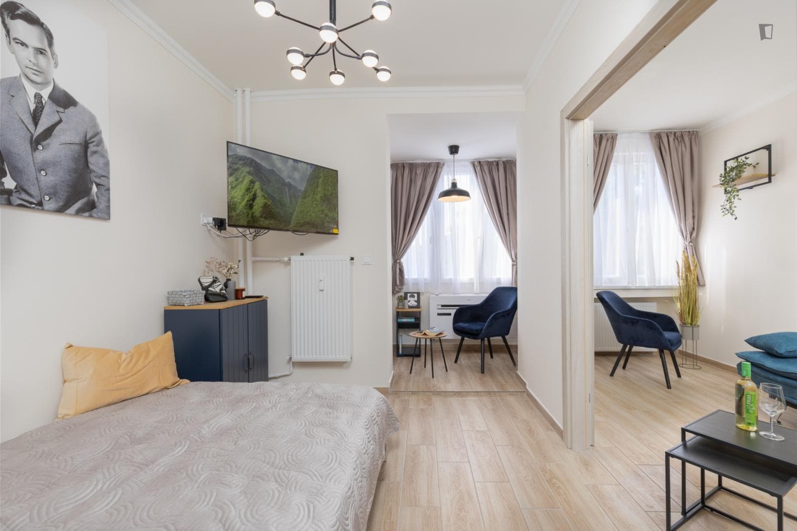 Stylish 1-bedroom apartment in District VII photo 1