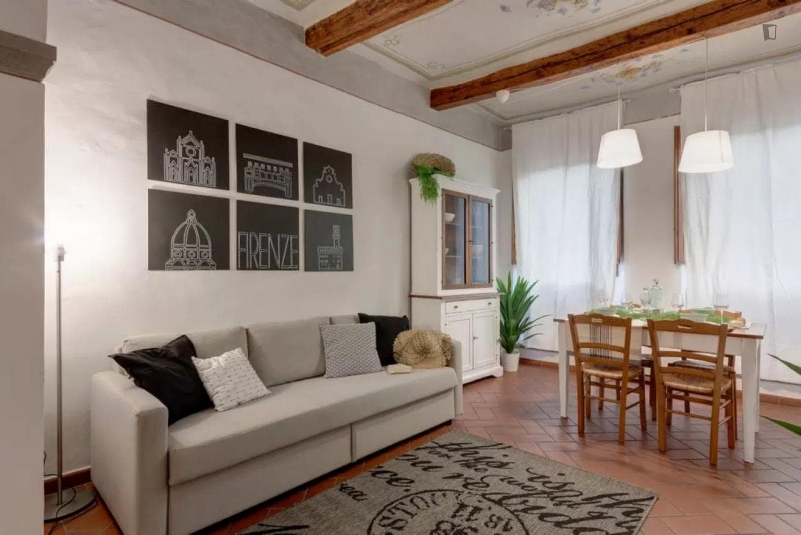 Lovely 1-bedroom flat in Santa Croce photo 1