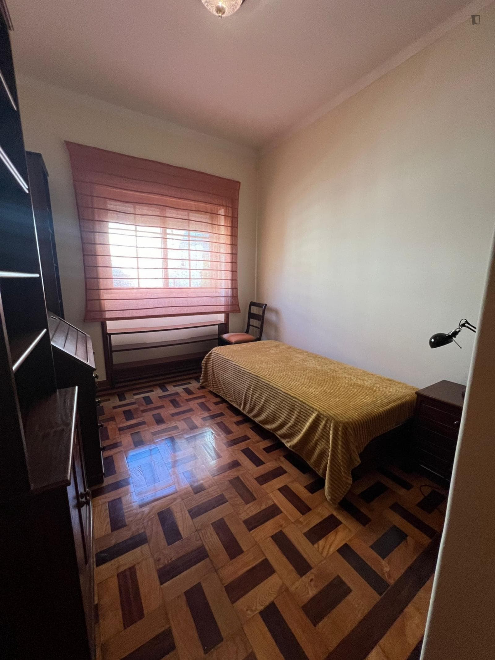 Comfy single bedroom in Celas area photo 1