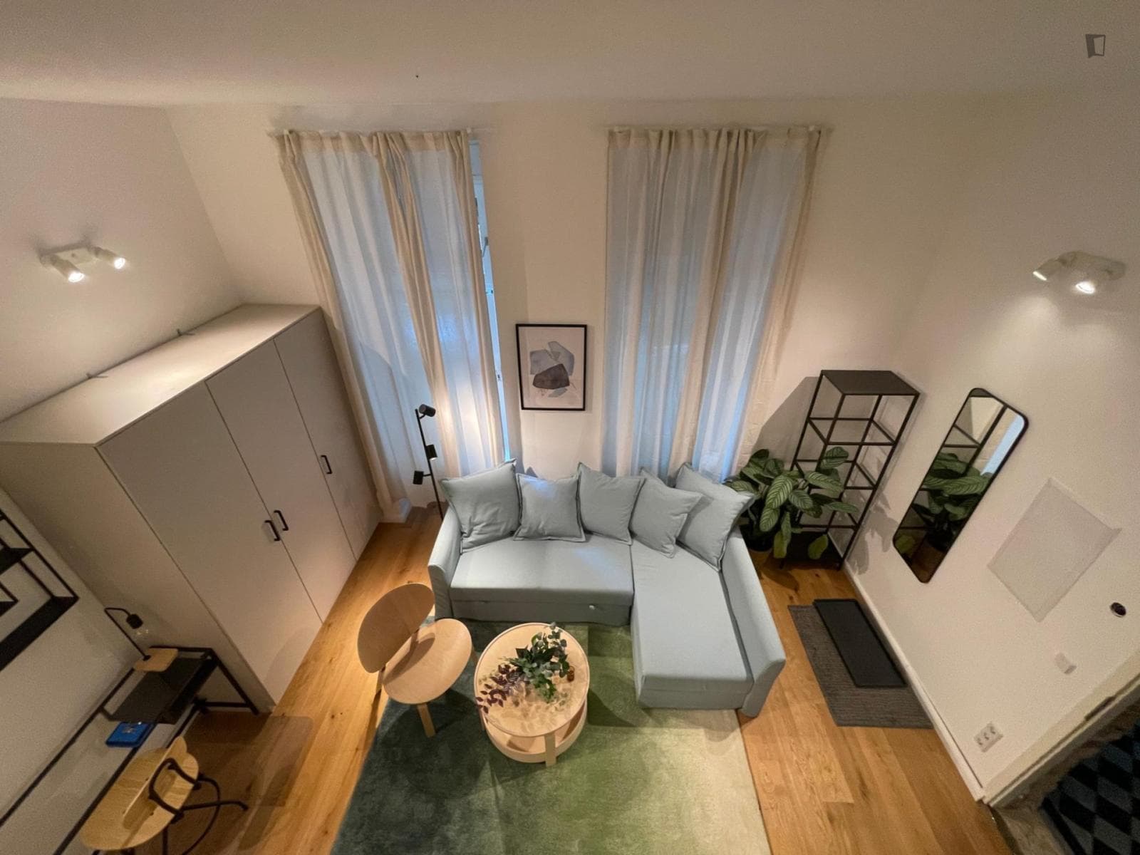 Modern studio apartment in Moabit photo 1