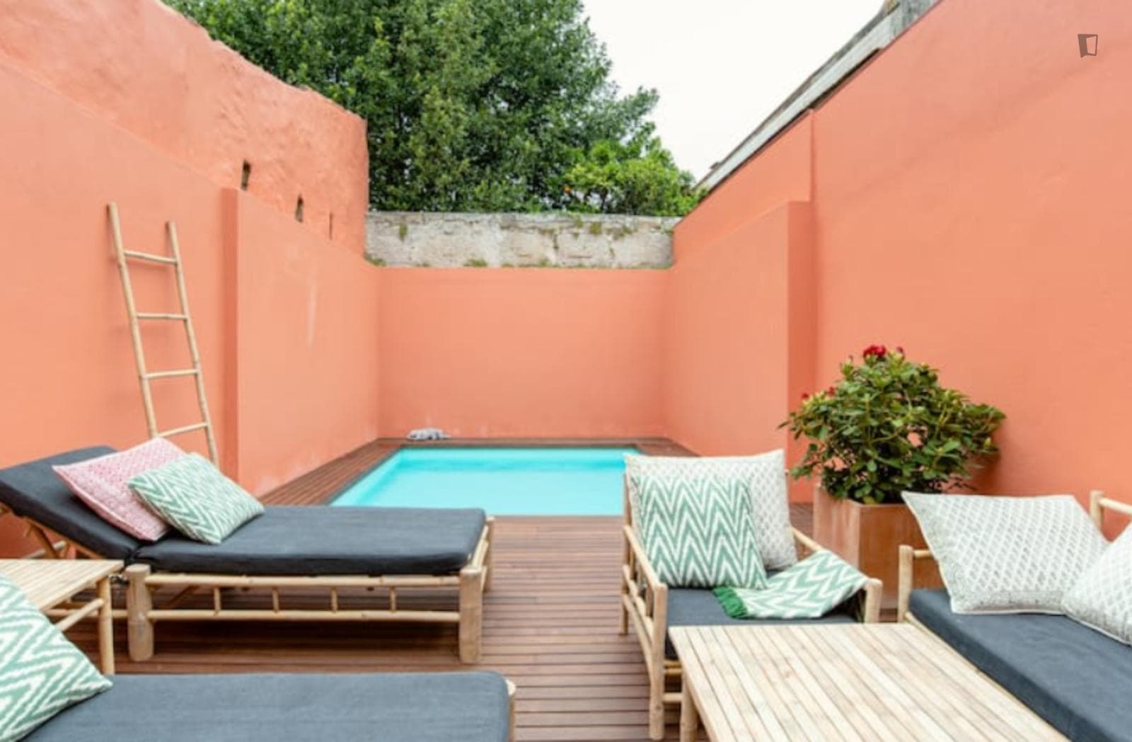 Charismatic studio in Bonfim photo 1