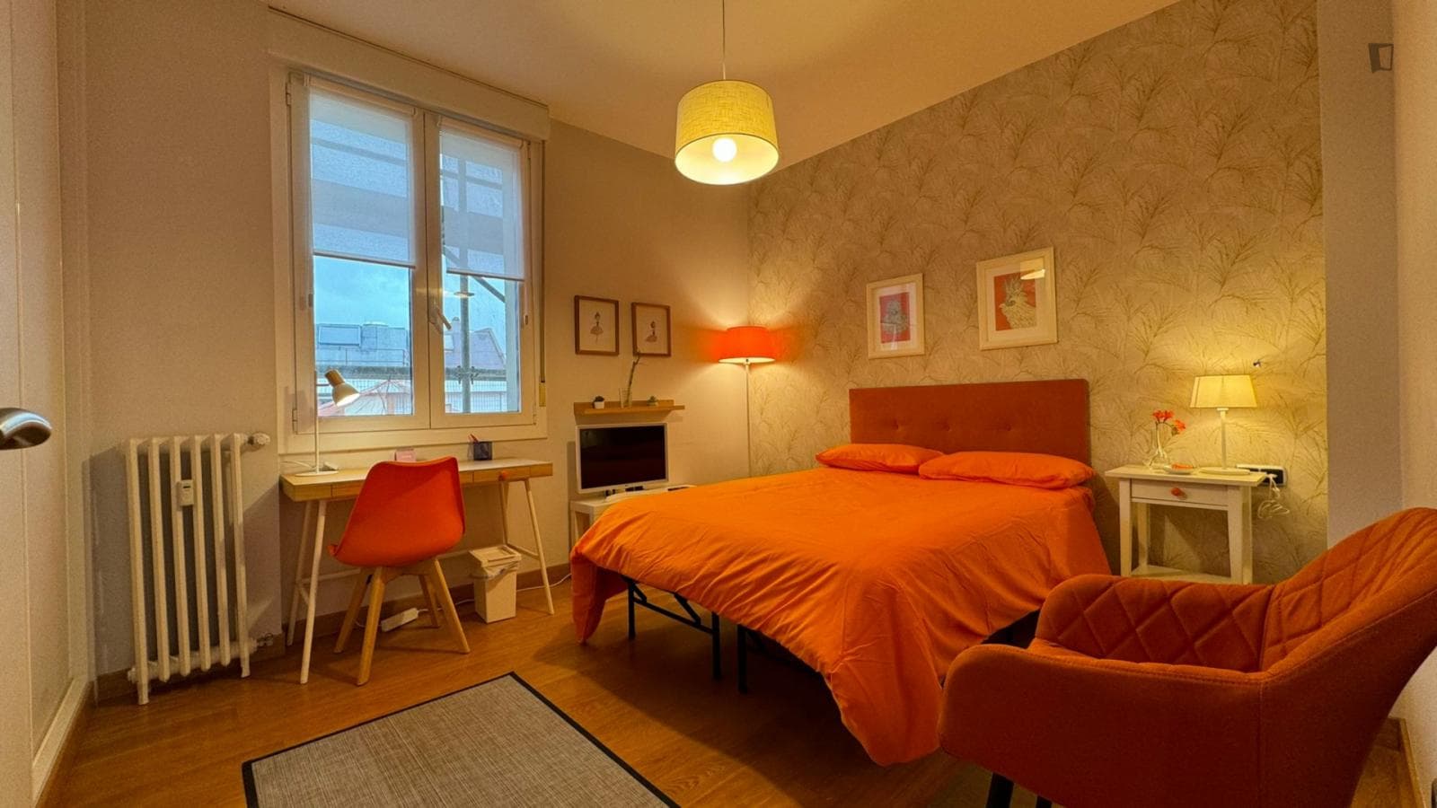 Elegant double bedroom in Abando photo 1