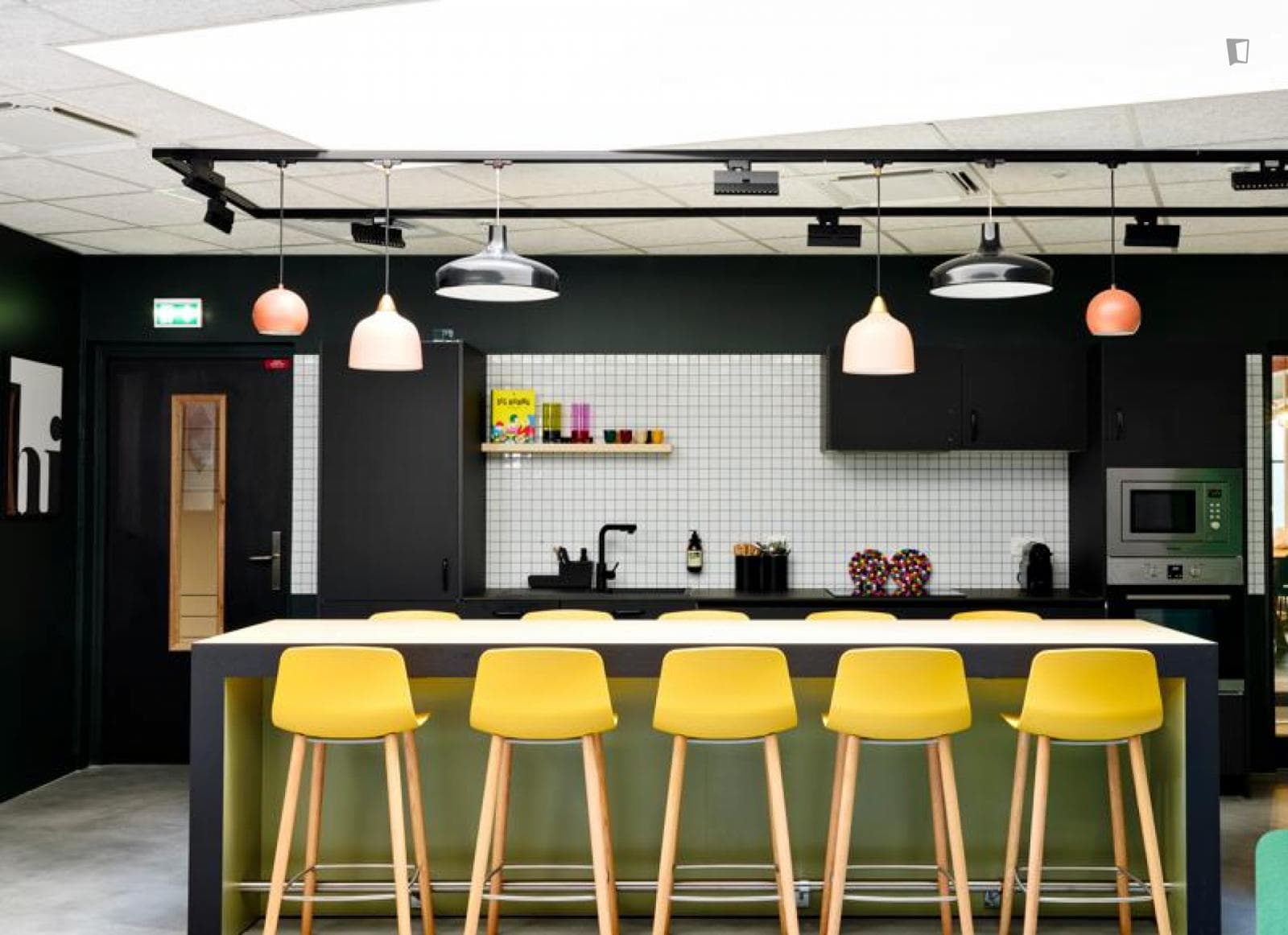 Elegant studio in Issy-les-Moulineaux photo 1