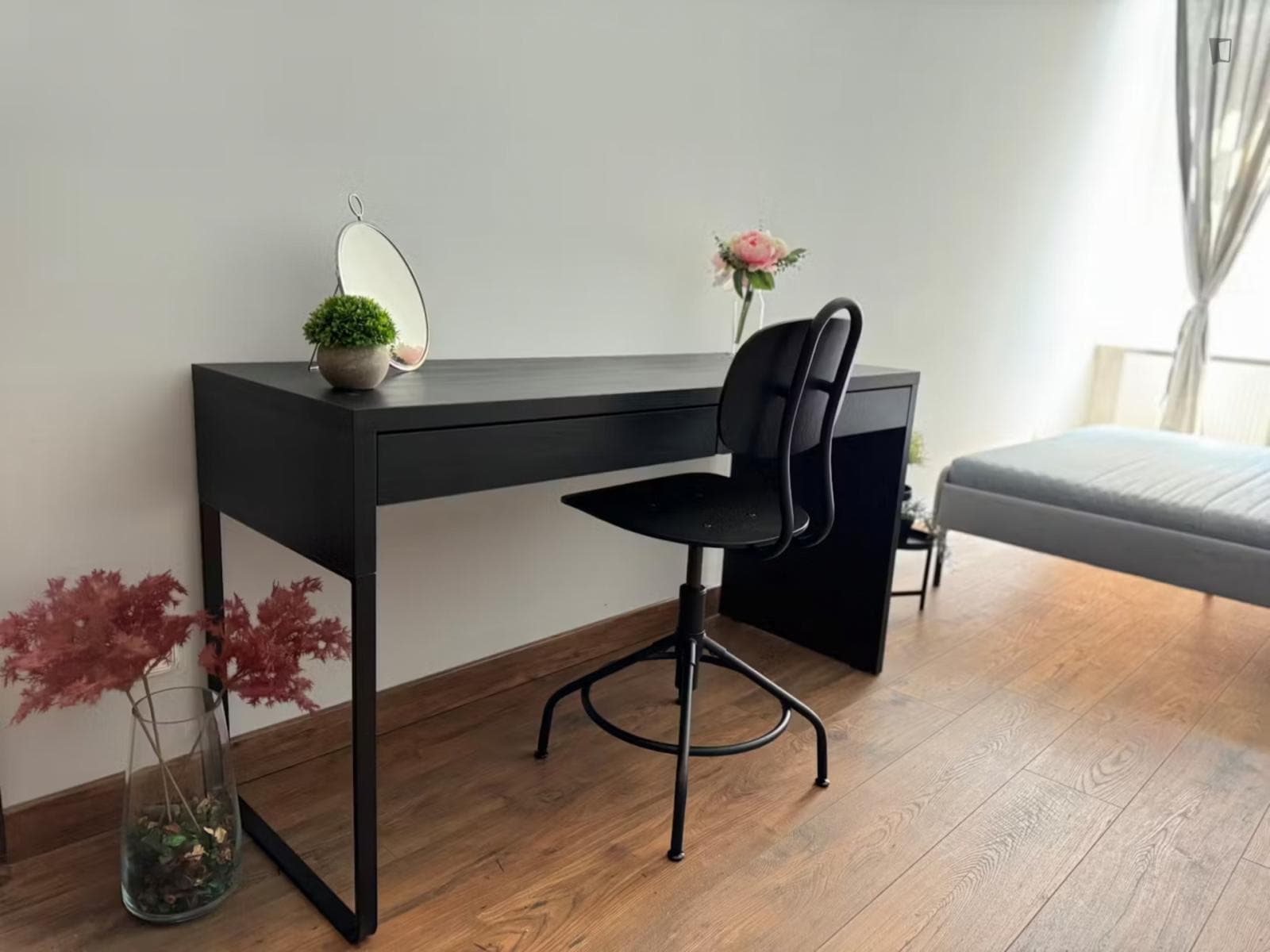 Bright single bedroom in central Budapest, close to Városliget park photo 1